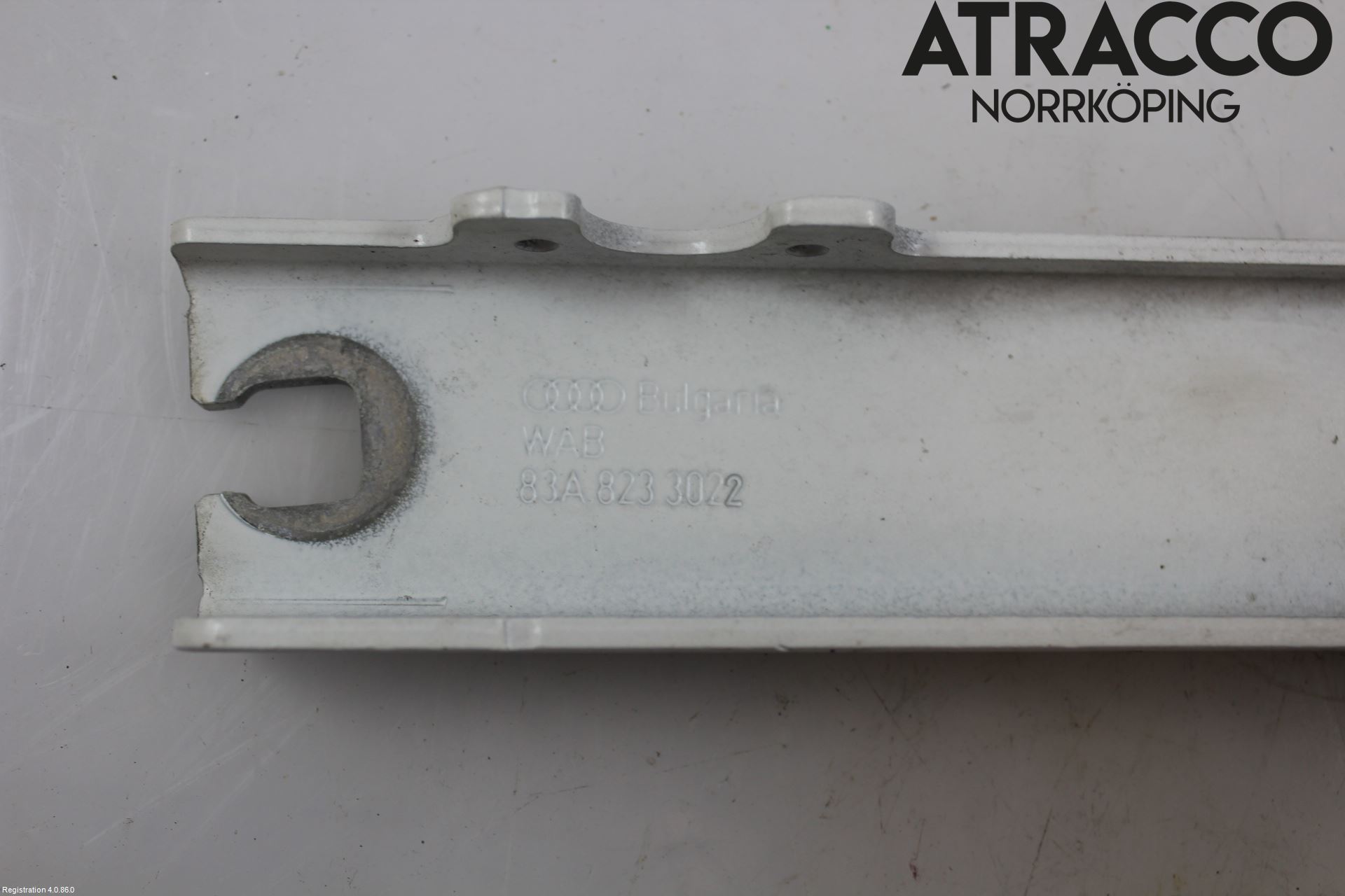 Audi Q3 F3 19- Panser Hengsel - Hengsler