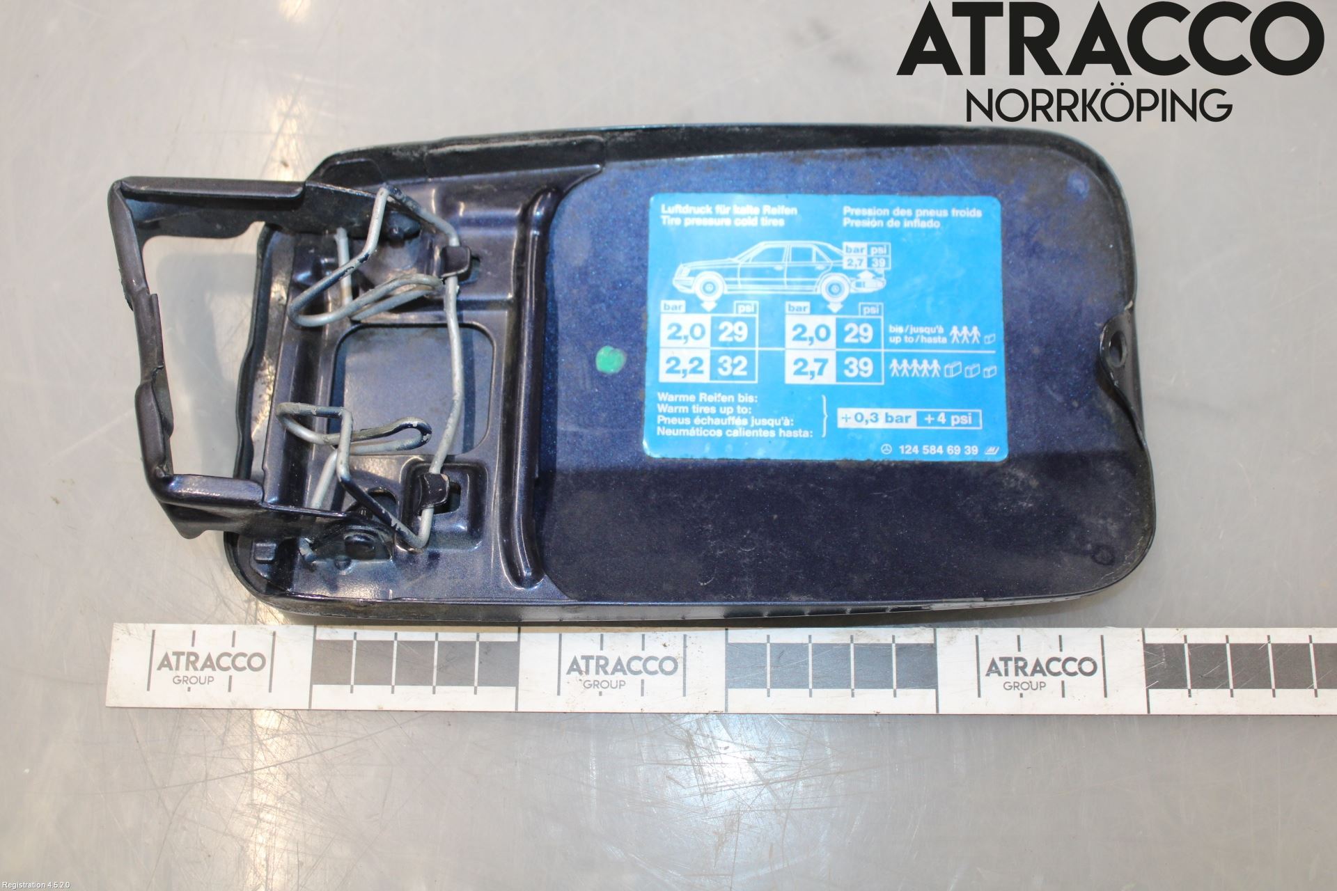 Mercedes-Benz MB 200-500  (W124) 86-96 Drivstoff Tankluke