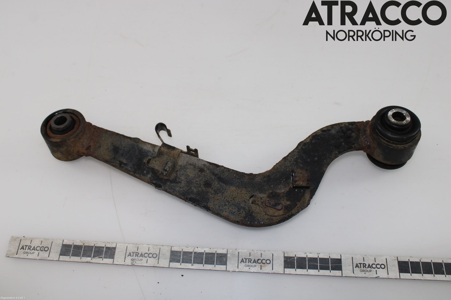 Toyota RAV4 13-18 Bærearm Bak Venstre Øvre