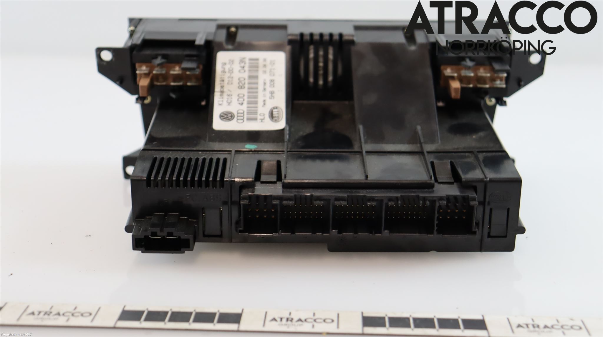 Audi A8/S8 4D 94-02 Varmeapparat Panel(Regulering)