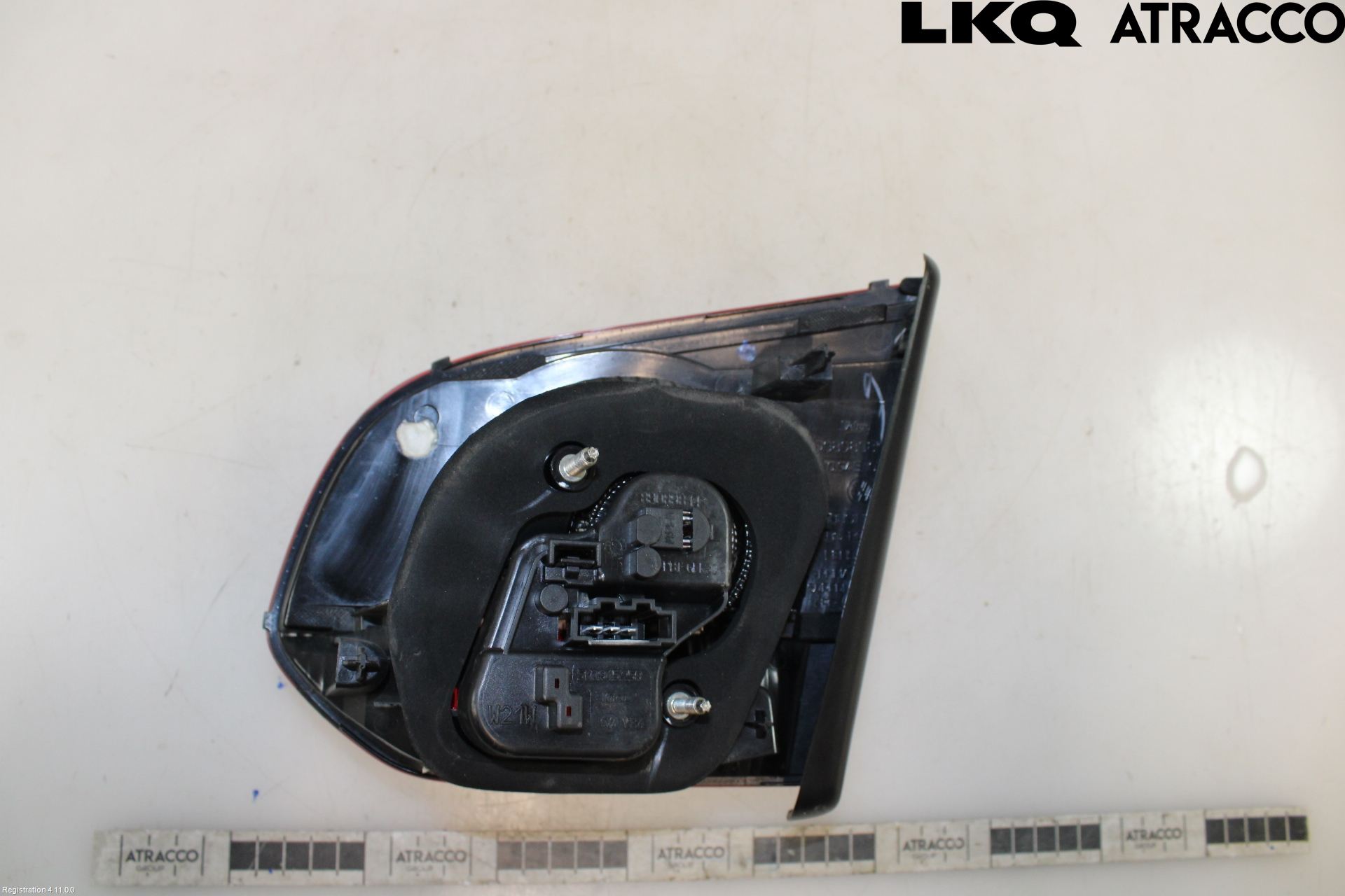 Volkswagen VW GOLF VI 09-13 Baklykt Venstre  På Luke(Indre