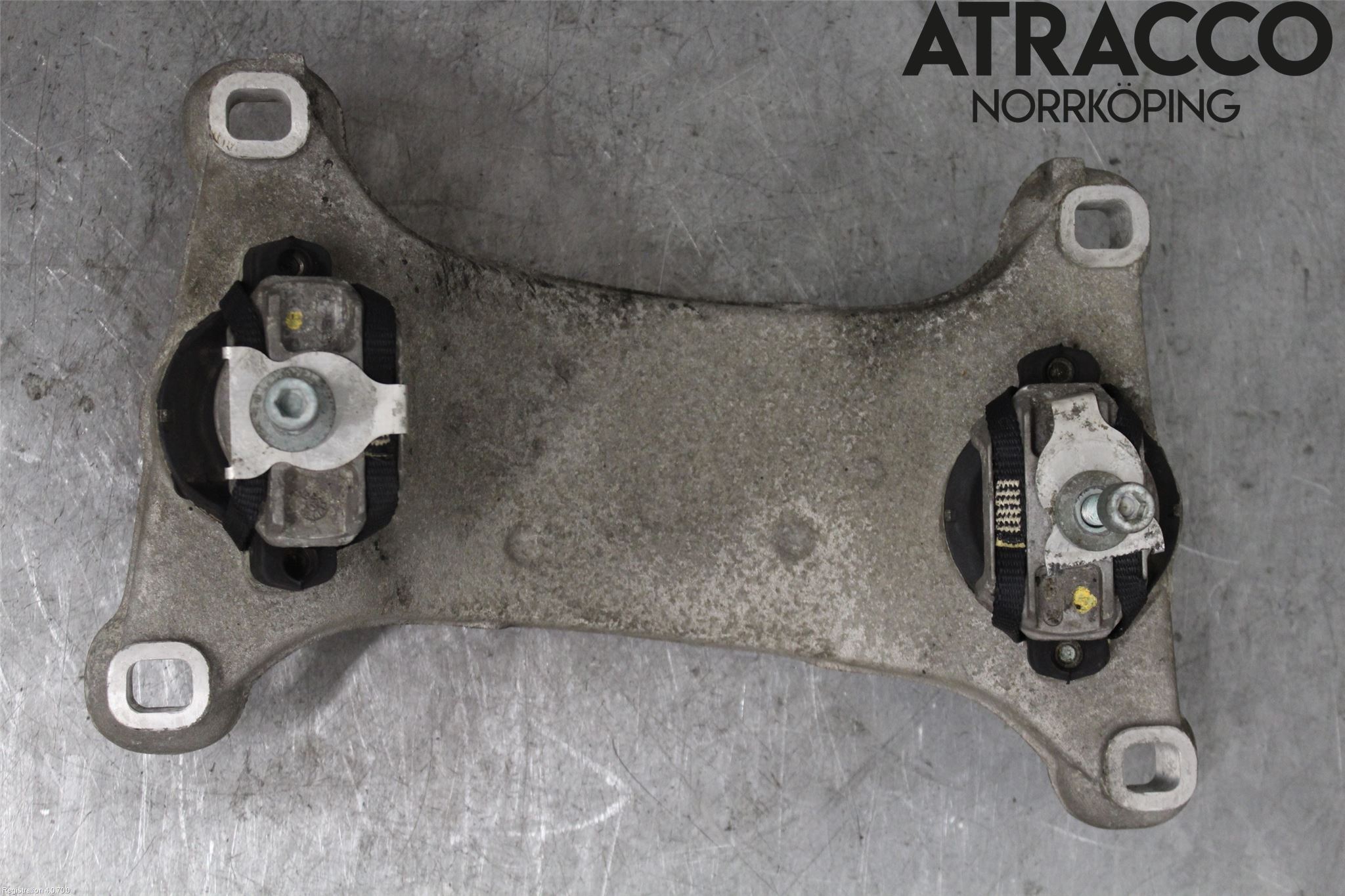 Audi A8/S8 4E  02-09 Gearkasse Bjelke - Travers