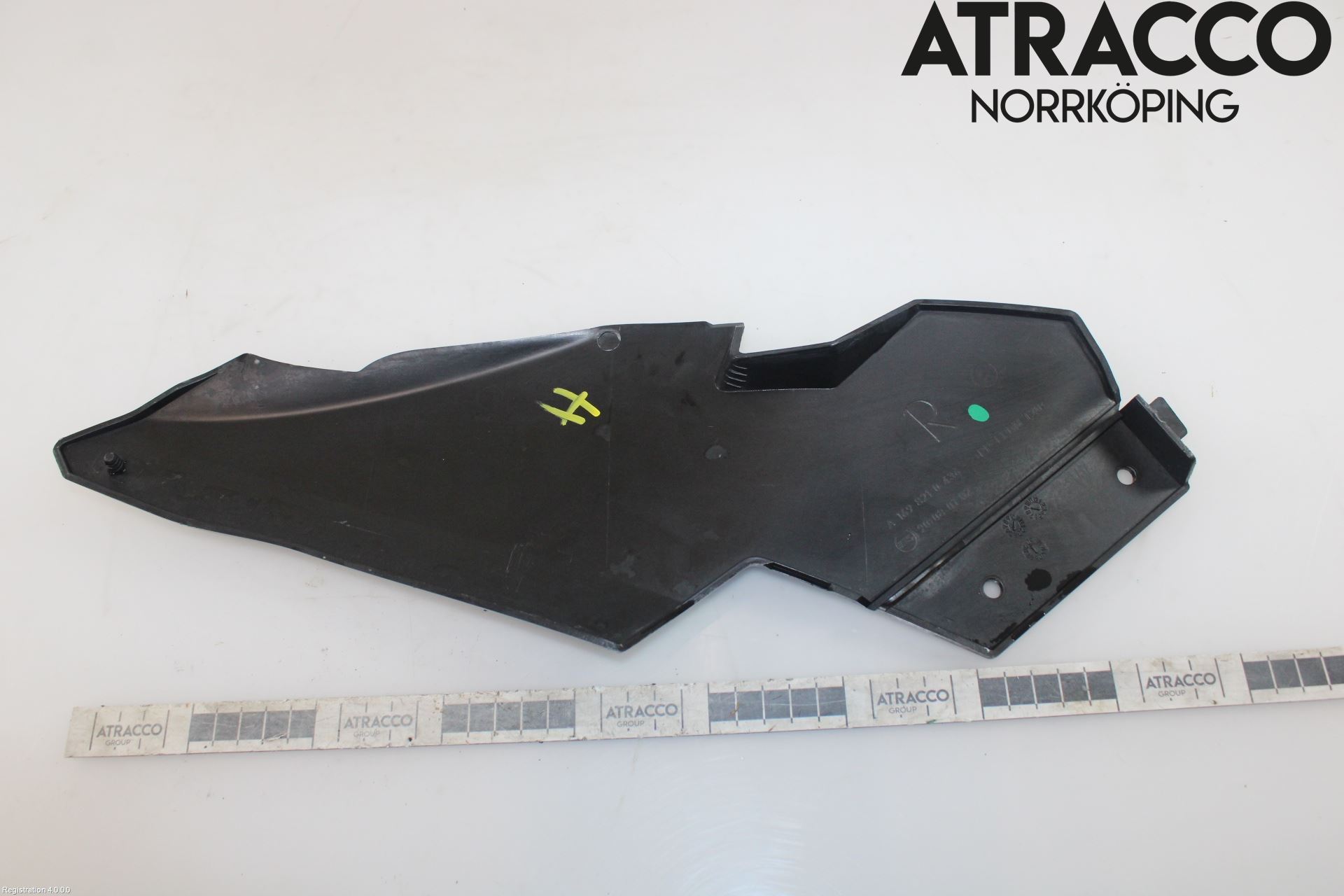 Mercedes-Benz MB B-KLASS (W245) 05-12 Frontlykt Ramme H Lyktering
