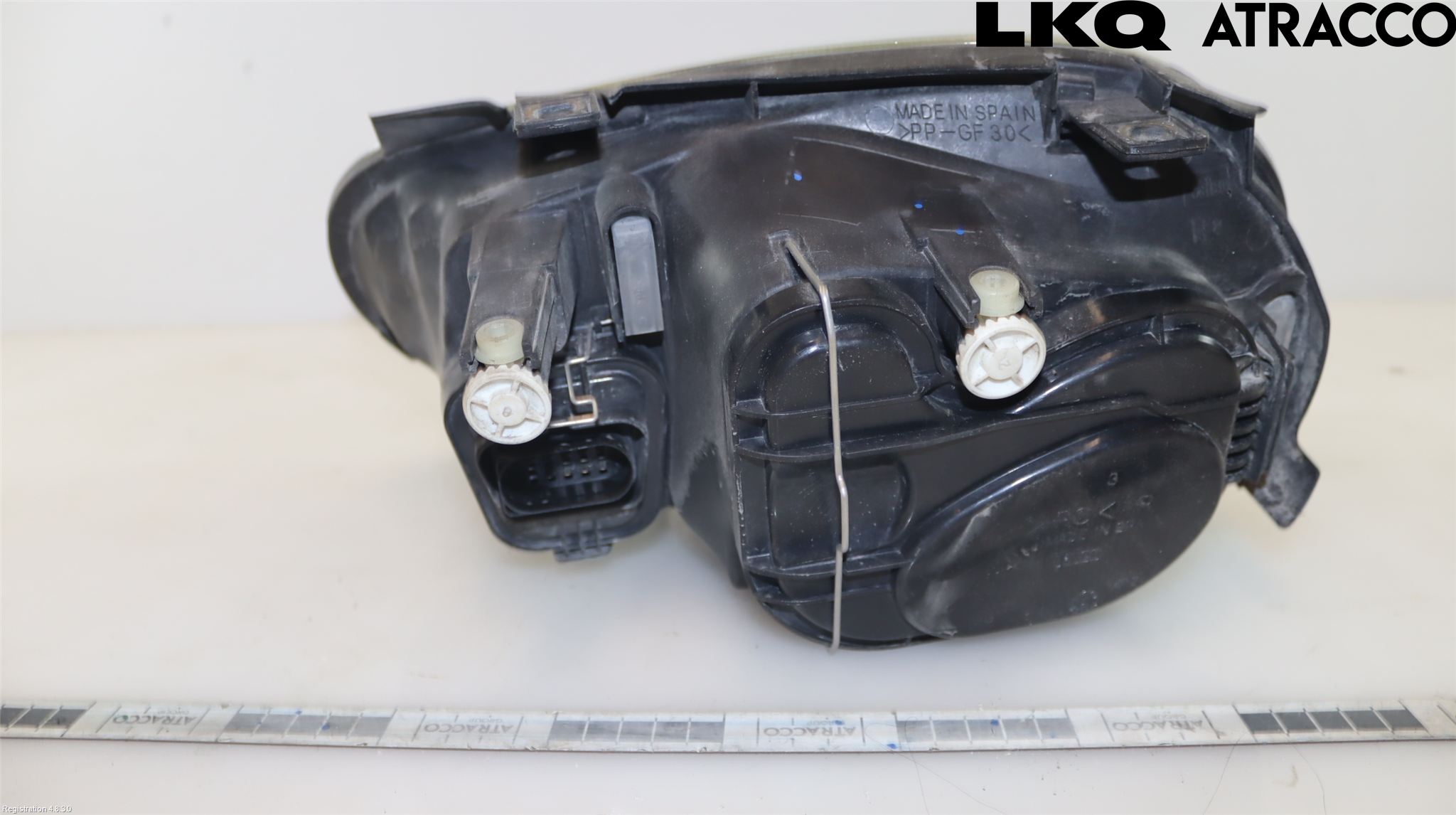 Volkswagen VW GOLF IV 98-06 Frontlykt Høyre
