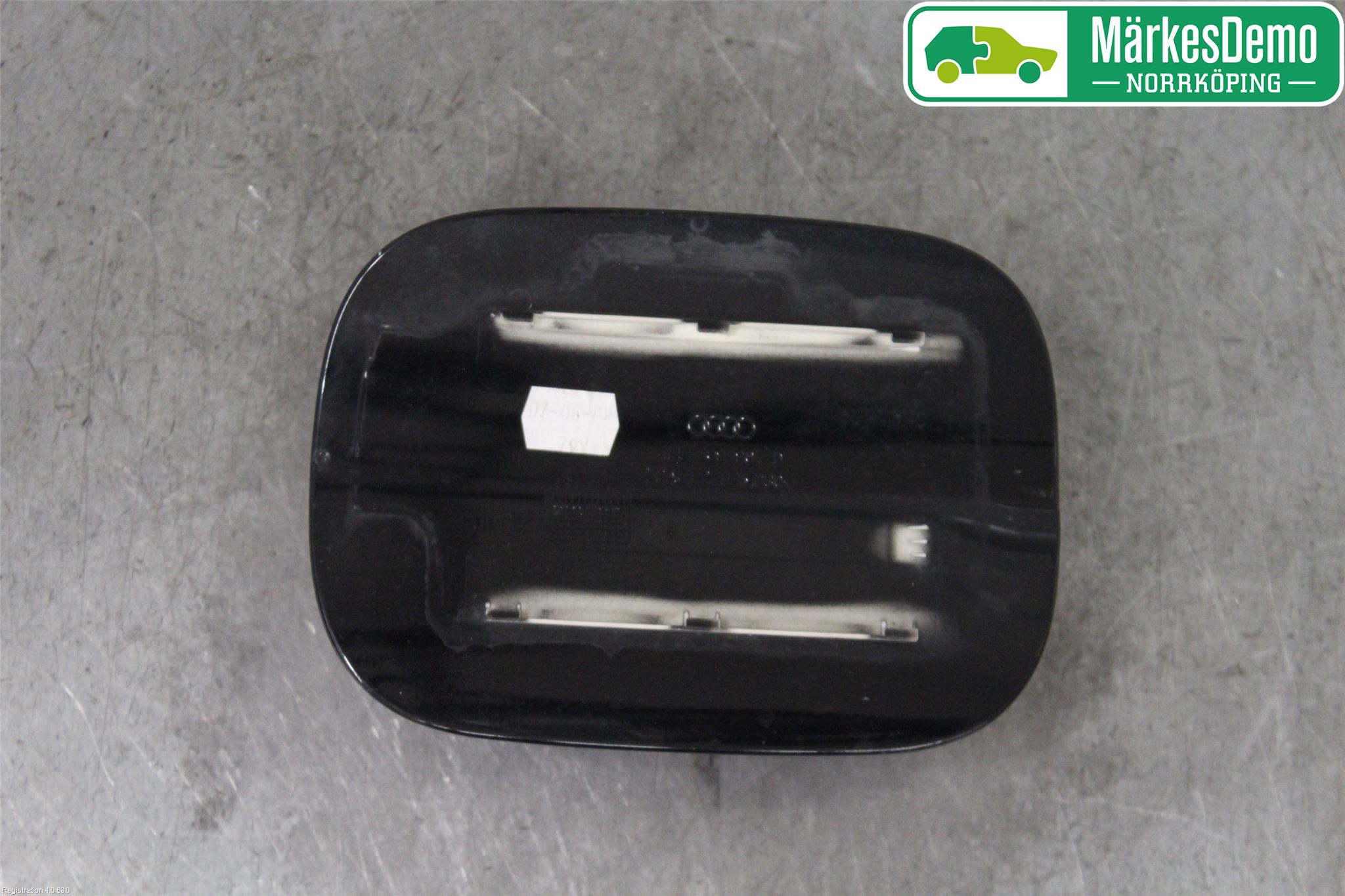 Audi A6/S6     05-11 Drivstoff Tankluke