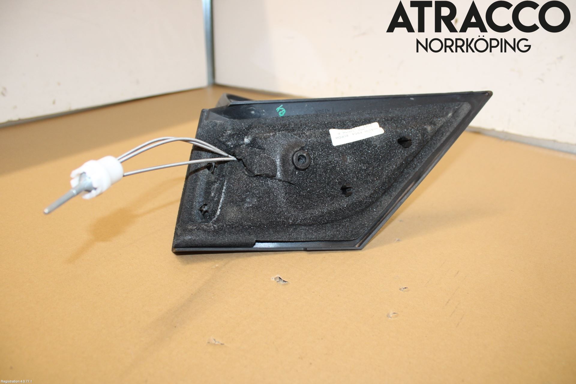 Ford FIESTA     06-08 Speil V M-Innvjustering