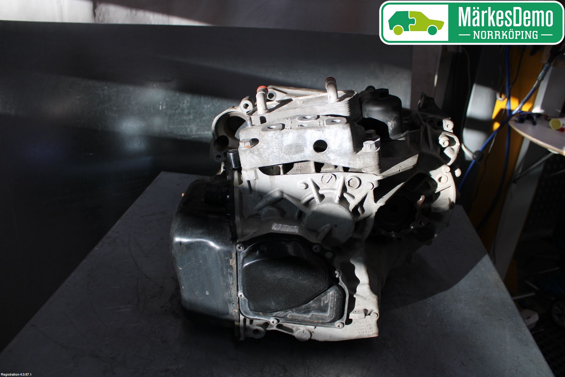 Volkswagen VW GOLF VI 09-13 Gearkasse  Tronic (Tip)