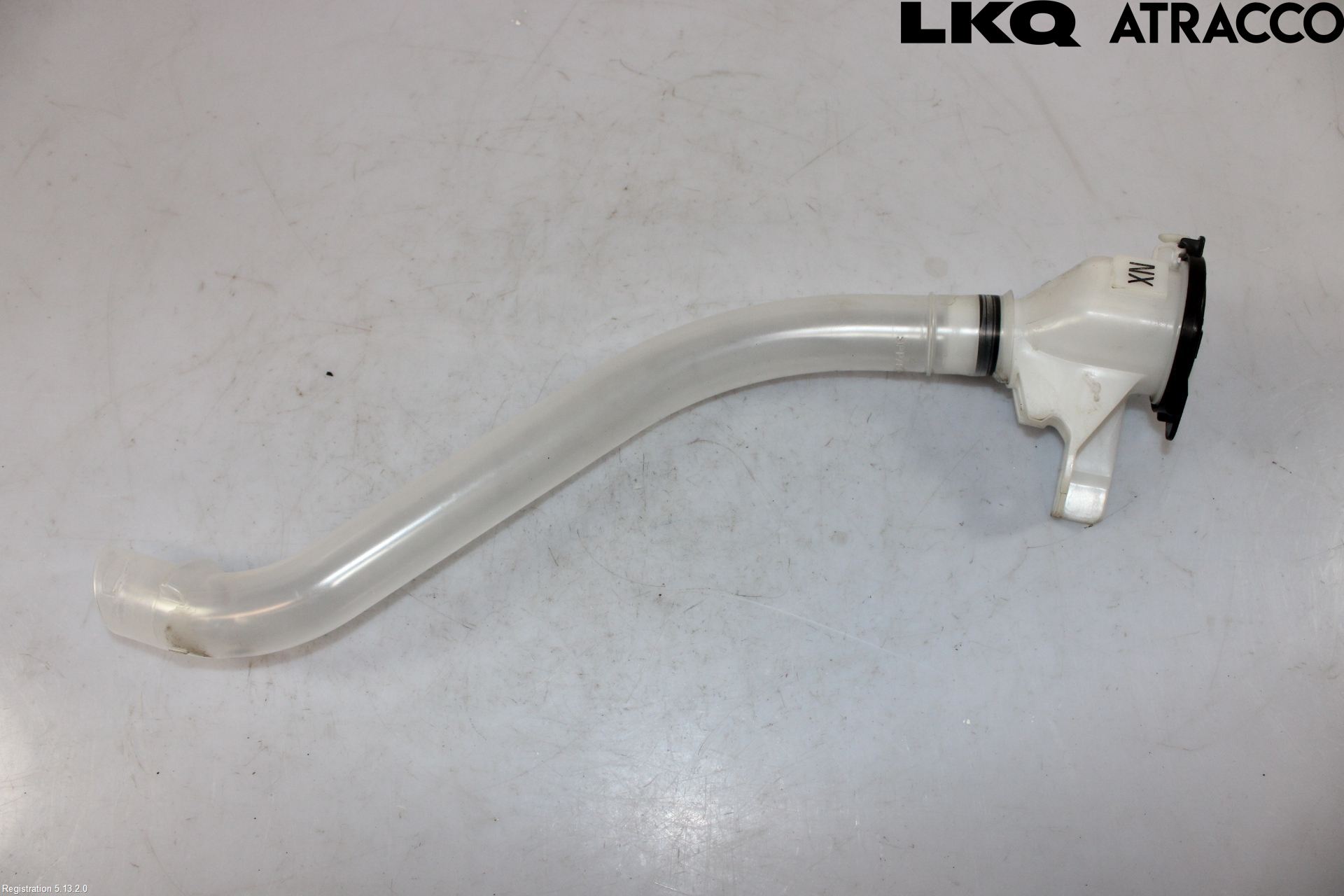 Lexus NX 340h/450h+ 21- Påfyllingsrør For Vasketank