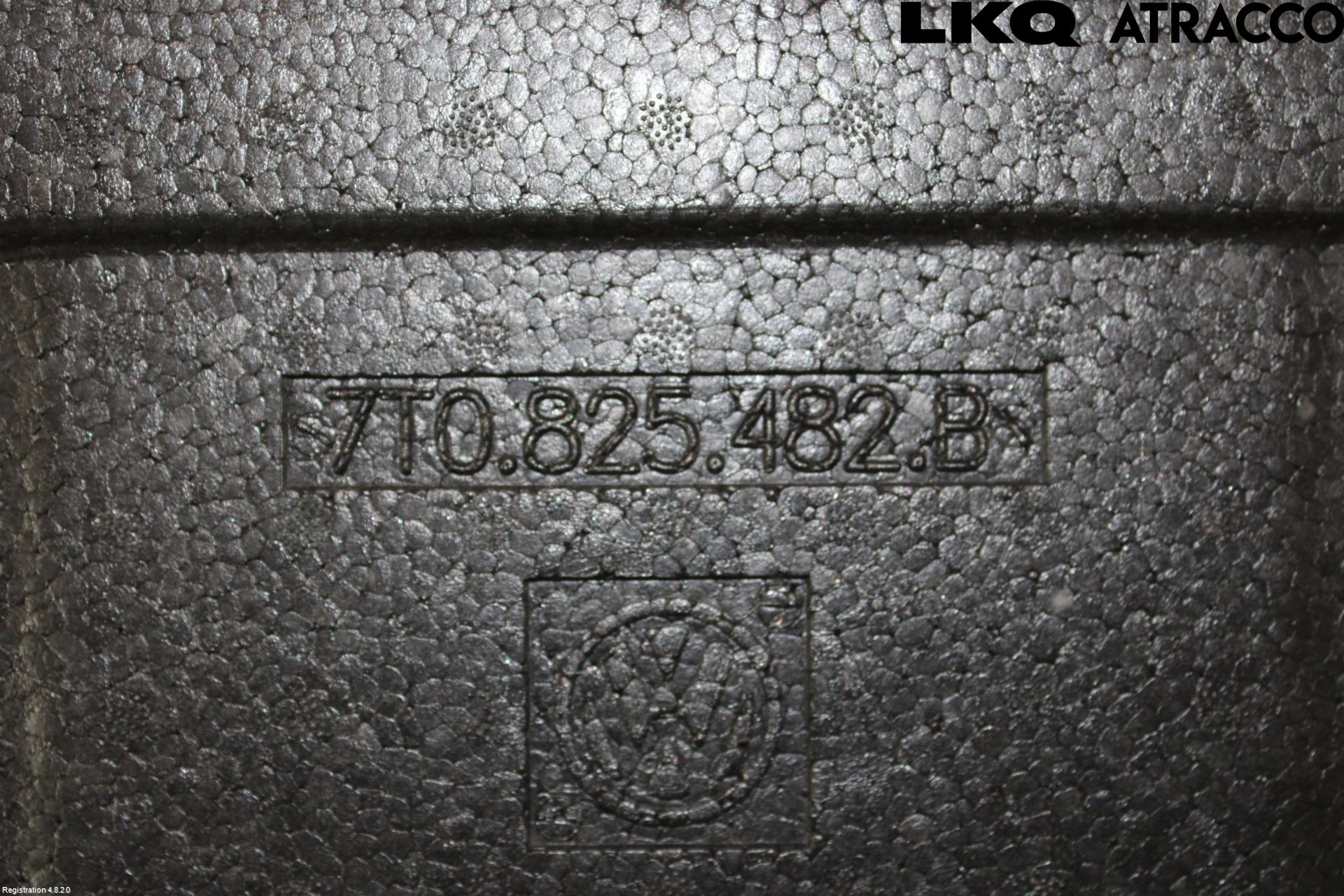 Volkswagen VW TRANSP/CARAVELLE (T7) 22-24 Bunnplate U Motor-Gear-Dørk