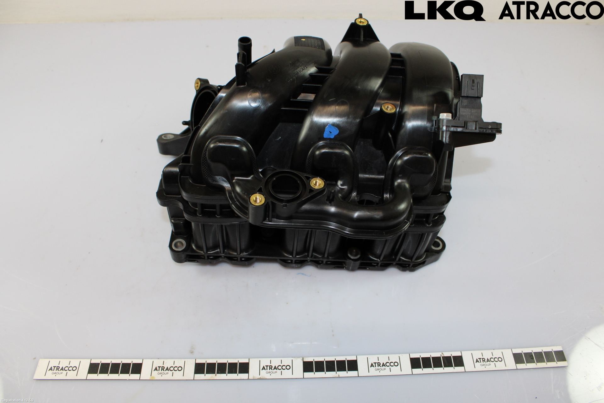 Toyota YARIS XP21 20- Innsugningsmanifold