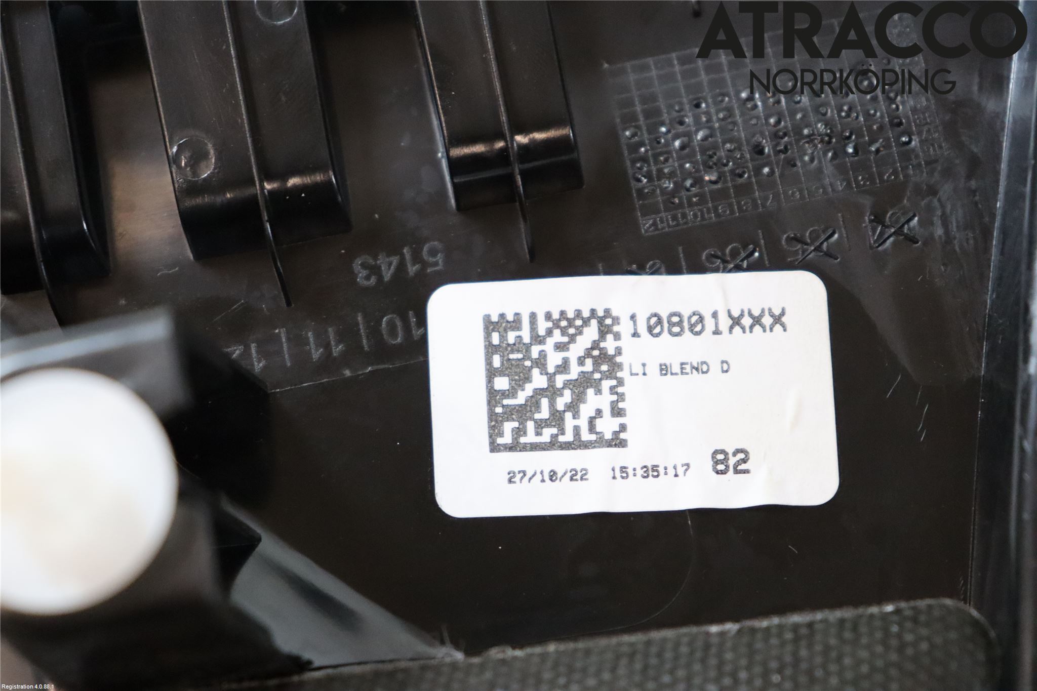 BMW 5 G30/G31/F90 17-23 Innr Sidetrekk-Deksel