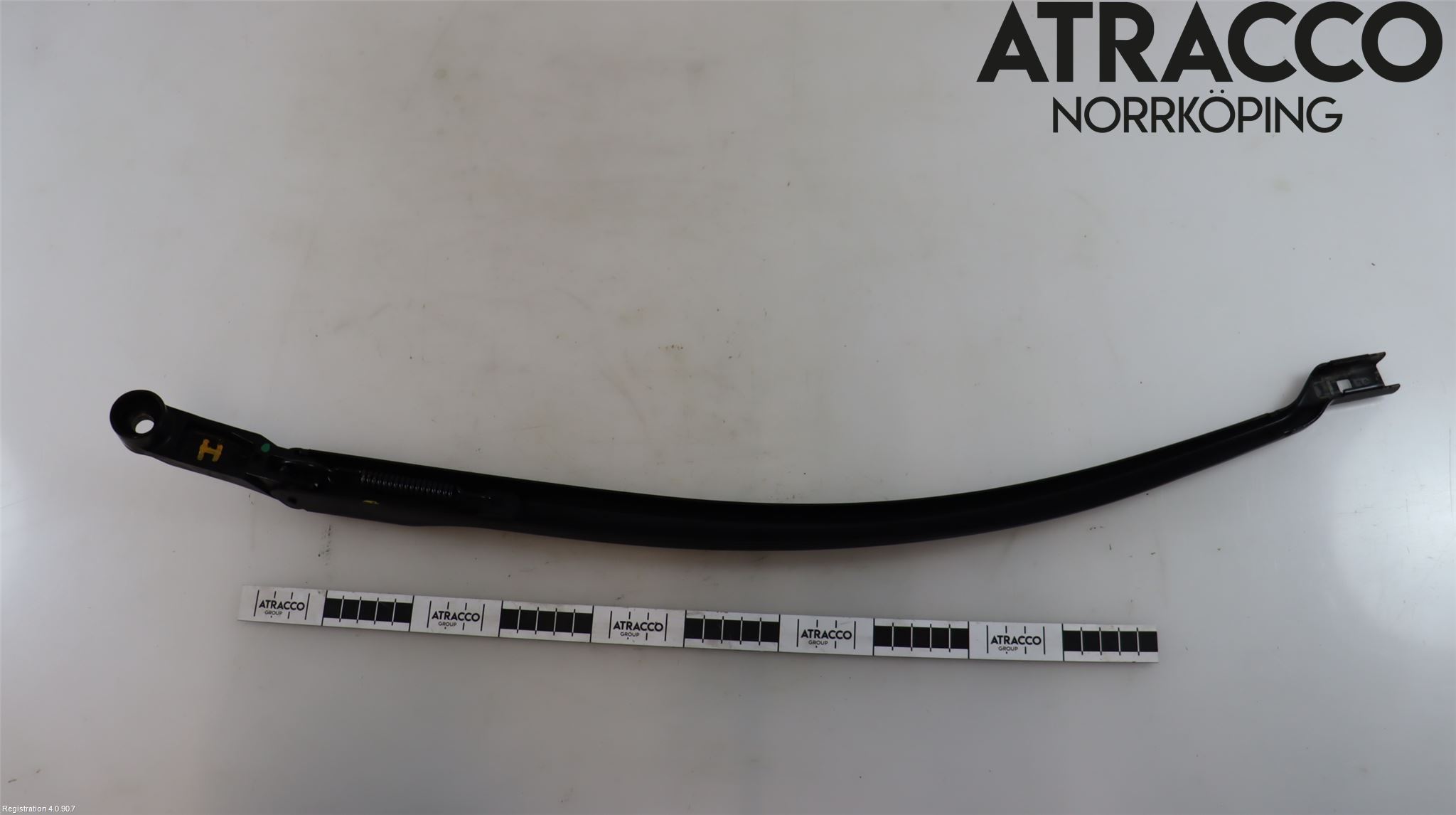 Toyota AVENSIS 16-18 Viskerarm-Armer Frontrute