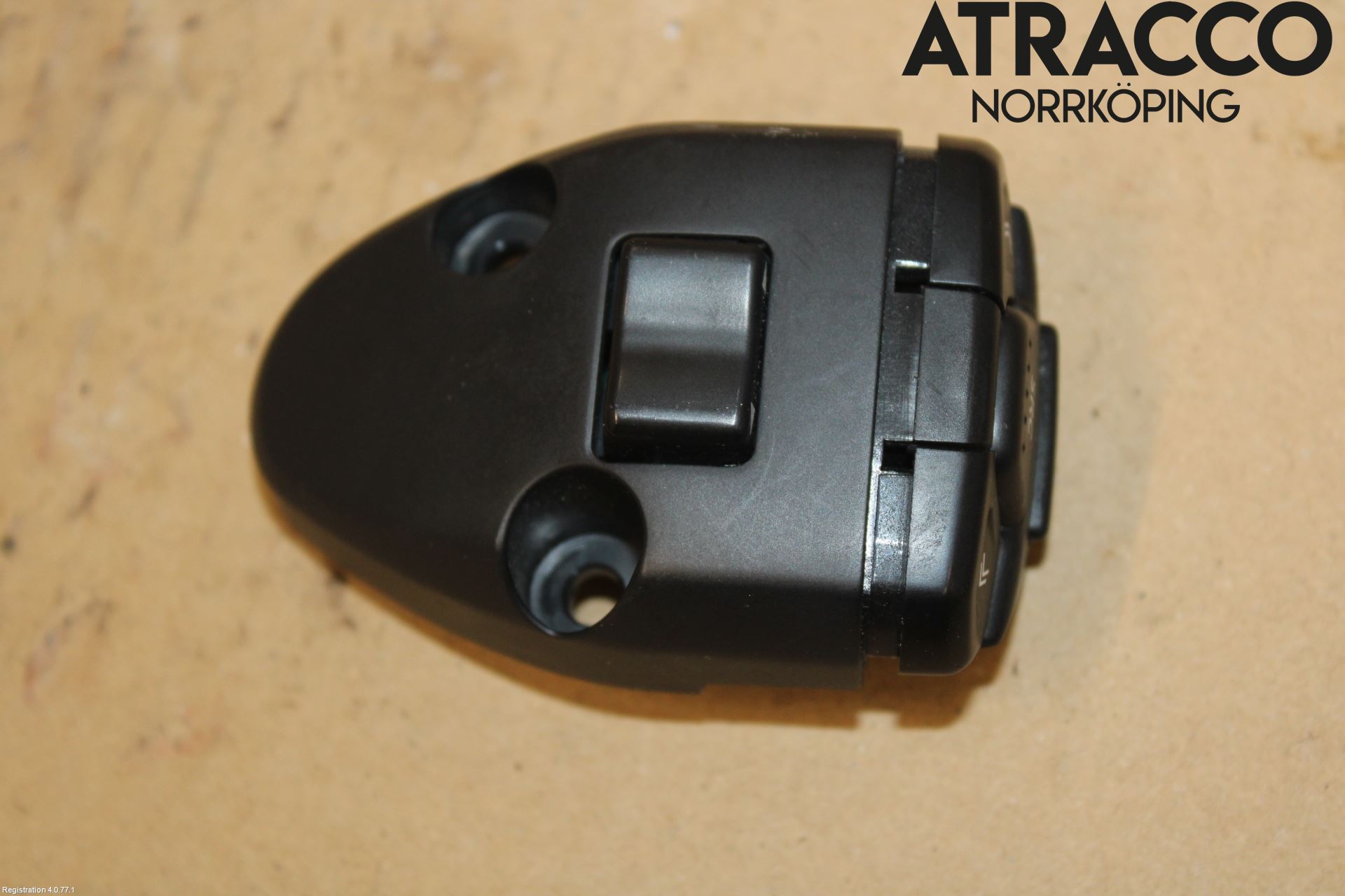 Nissan ALMERA TINO Bryter Ratt Radio-Stereo