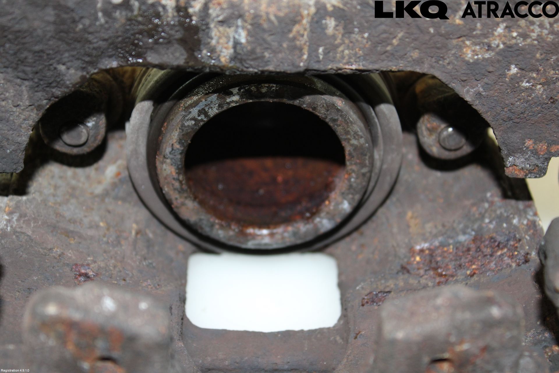Toyota YARIS XP130 15-20 Bremsecaliper Foran Høyre