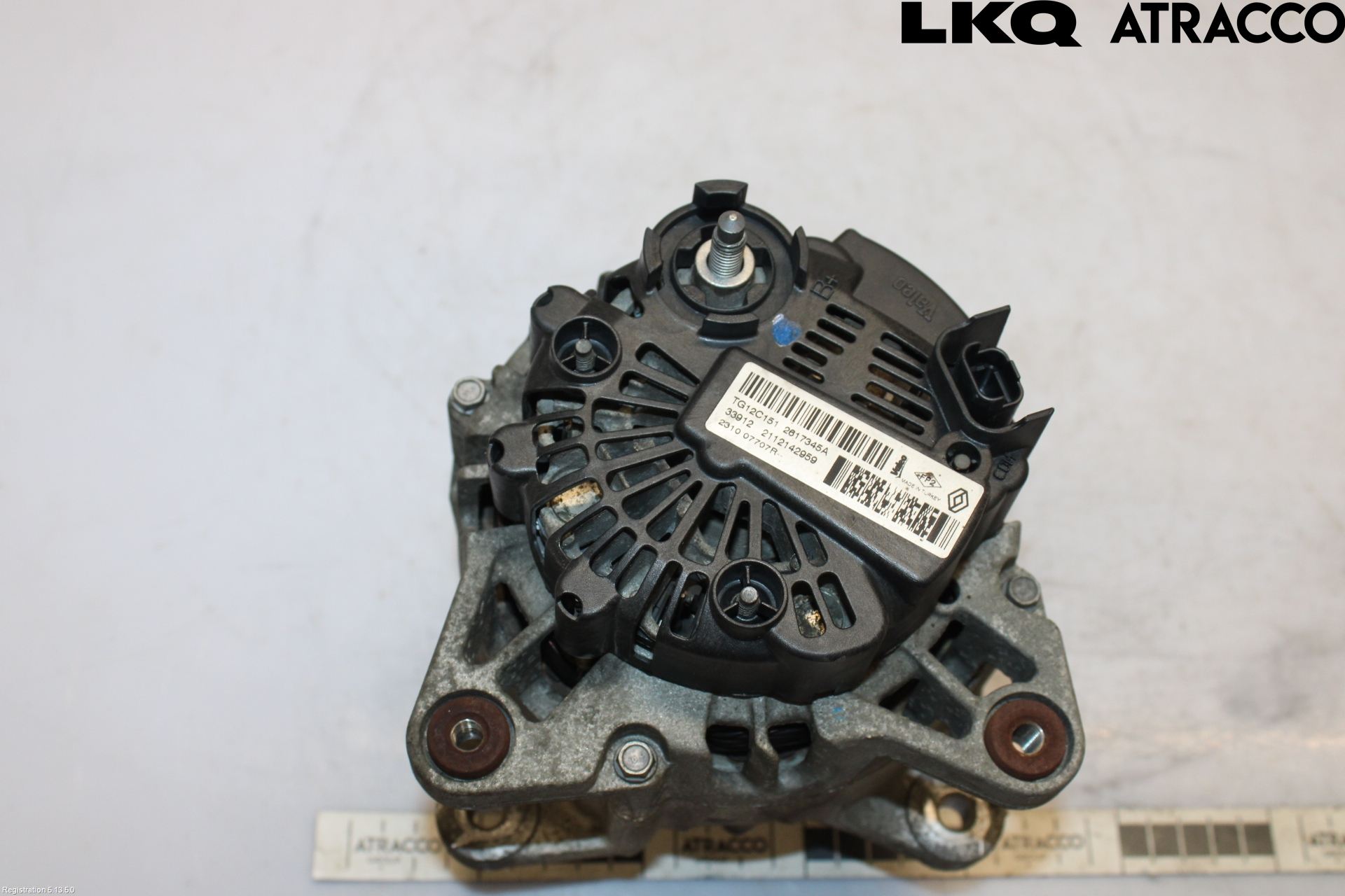 Dacia DUSTER 10-17 Dynamo