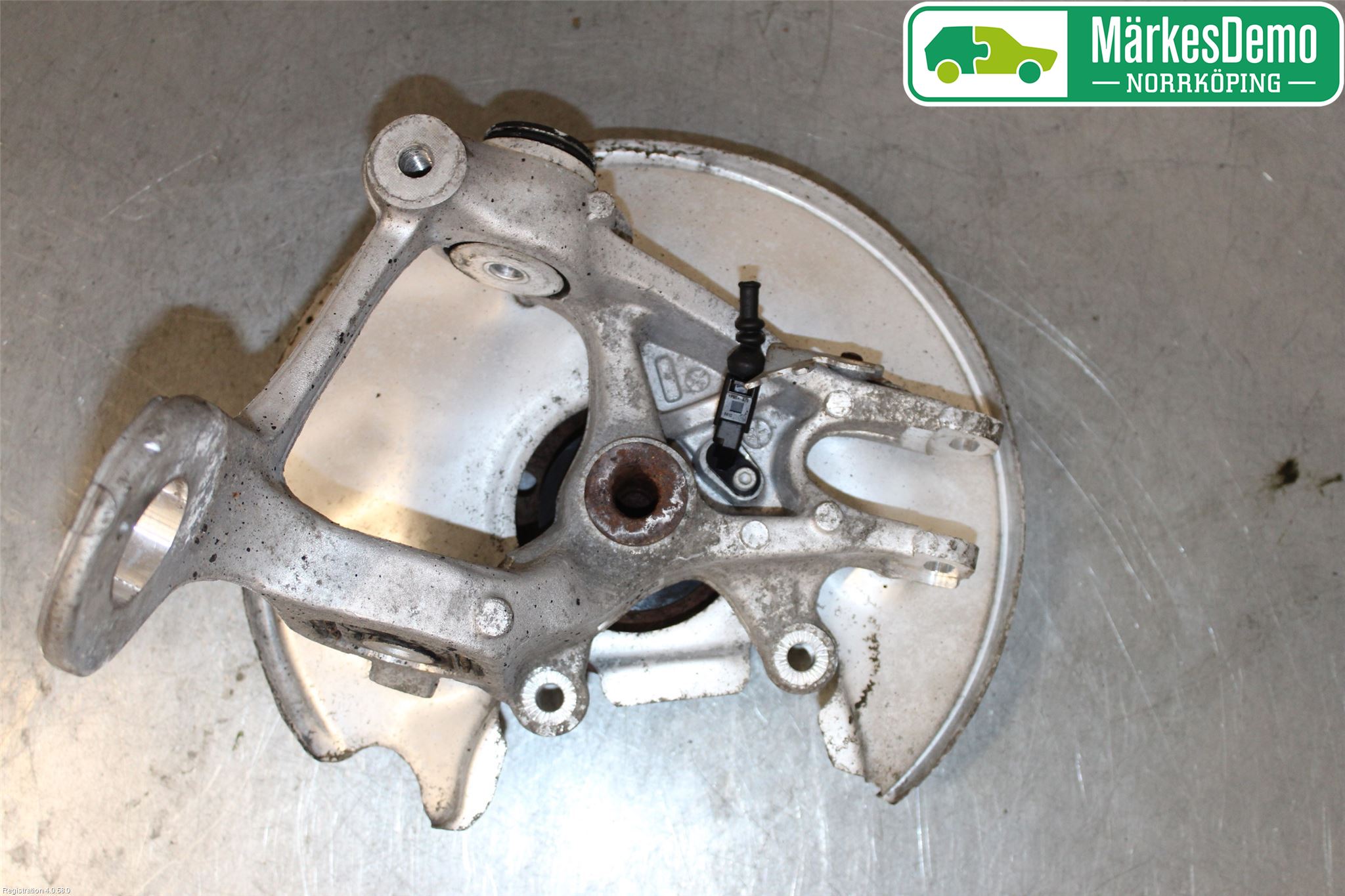 Audi A4 12-15 Spindel Vb