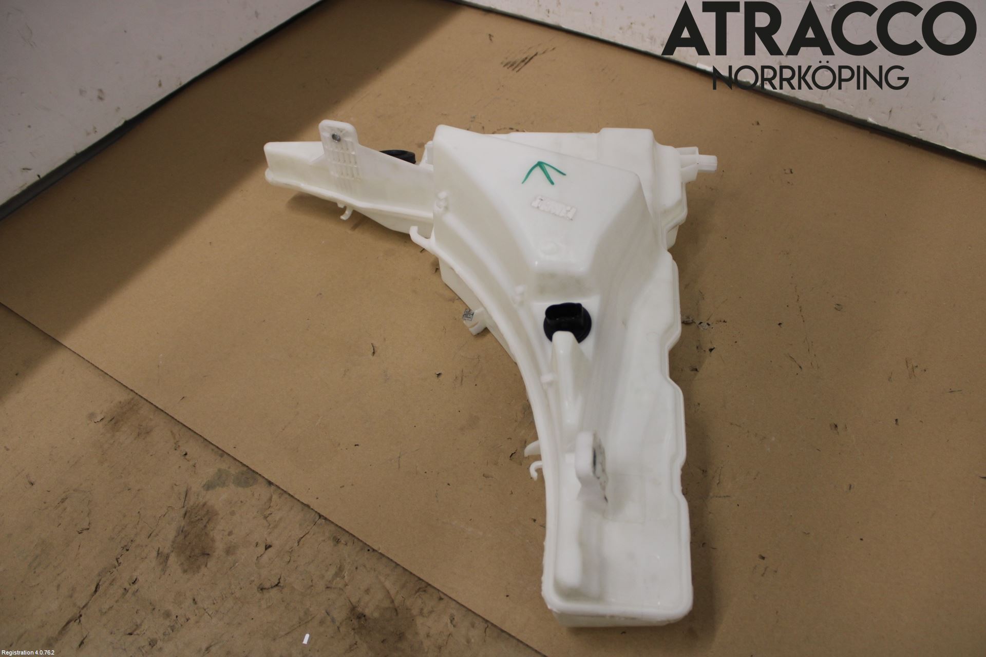 Audi A6 F2/C8 19- Spylerbeholder Frontrute-Lykte