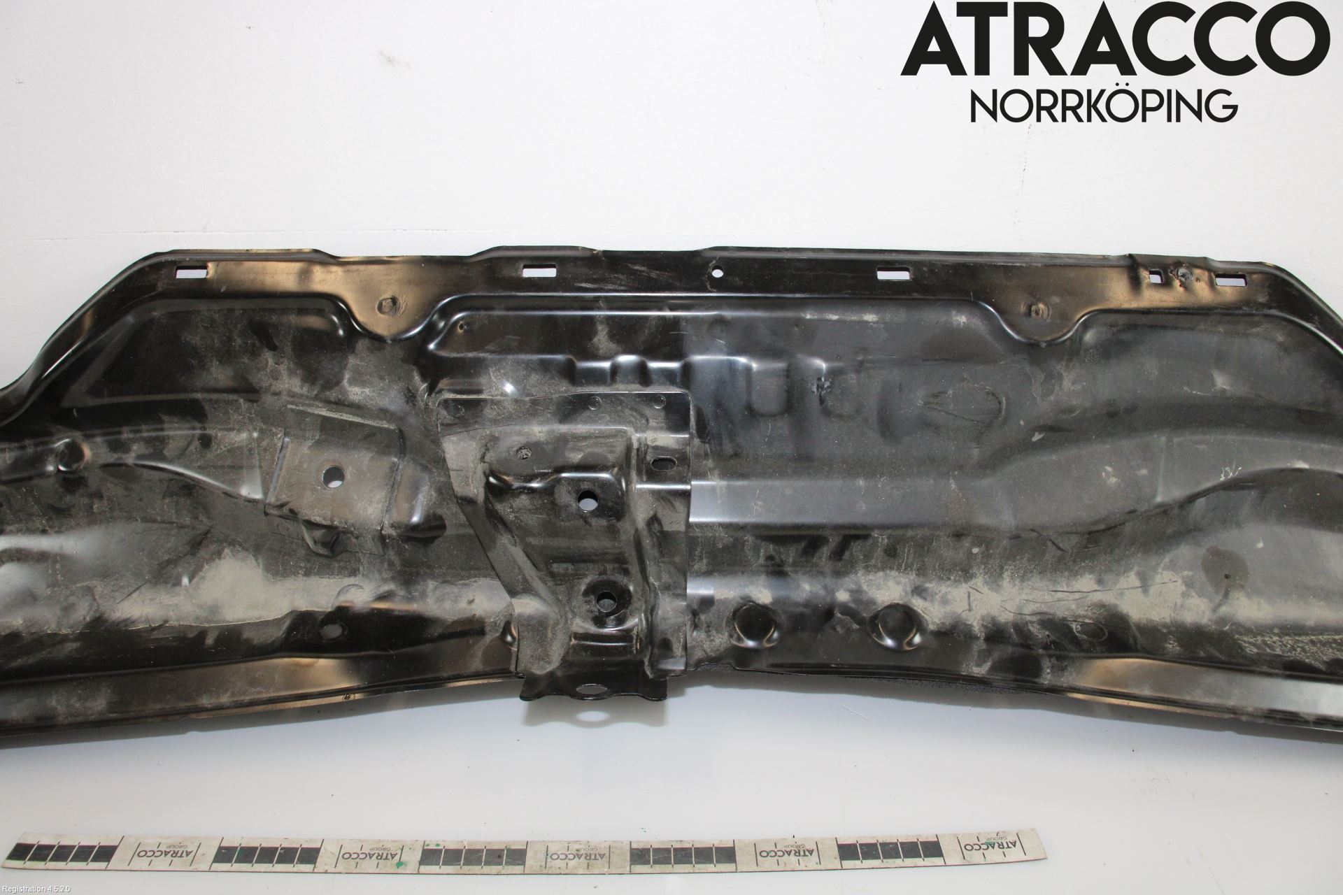 Toyota AURIS 13-19 Visker Deksel-Grill-Under Frr