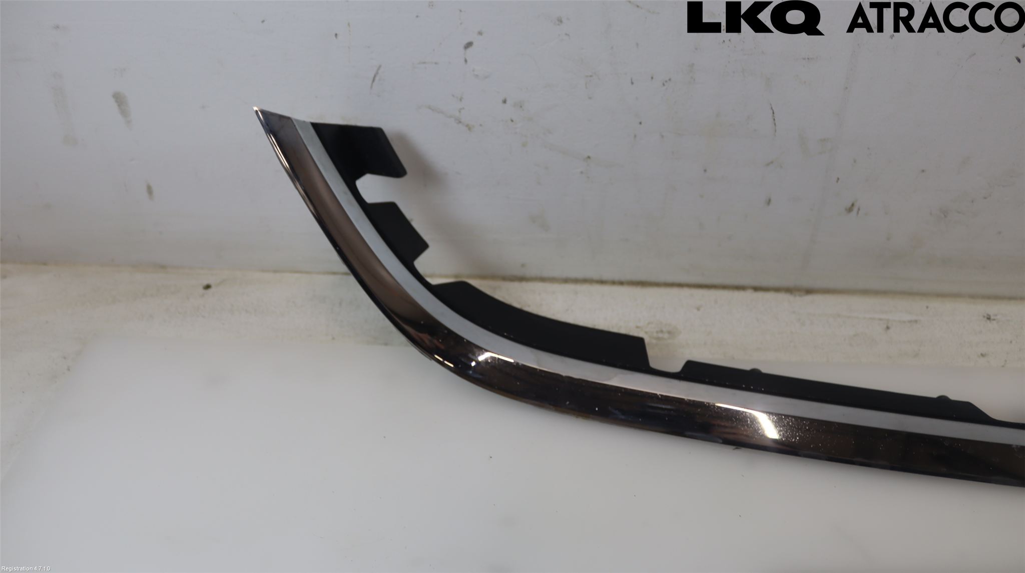 Nissan MICRA 11-16 Grilldel Midt