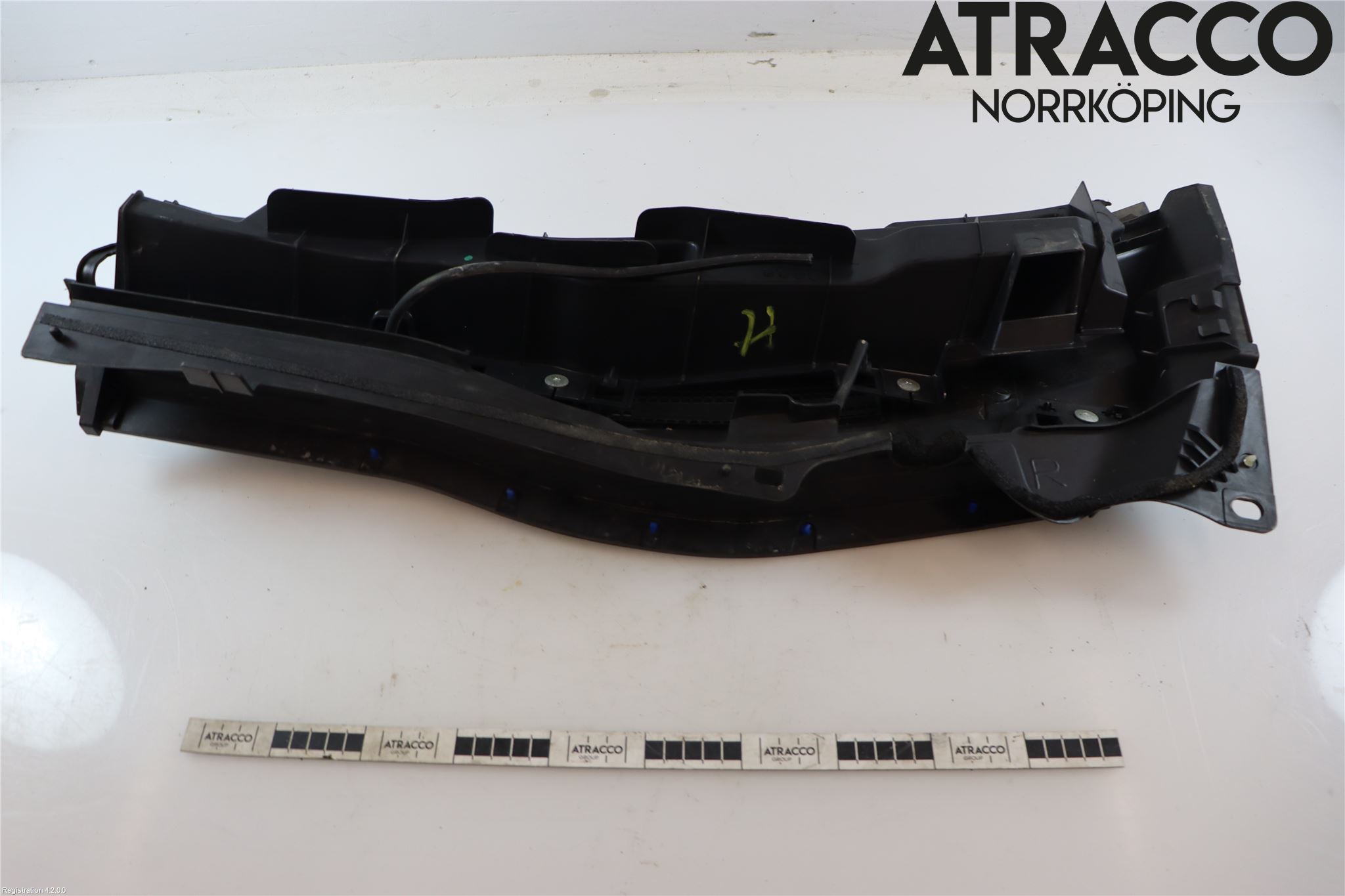 Mazda 3 III 14-19 Visker Deksel-Grill-Under Frr