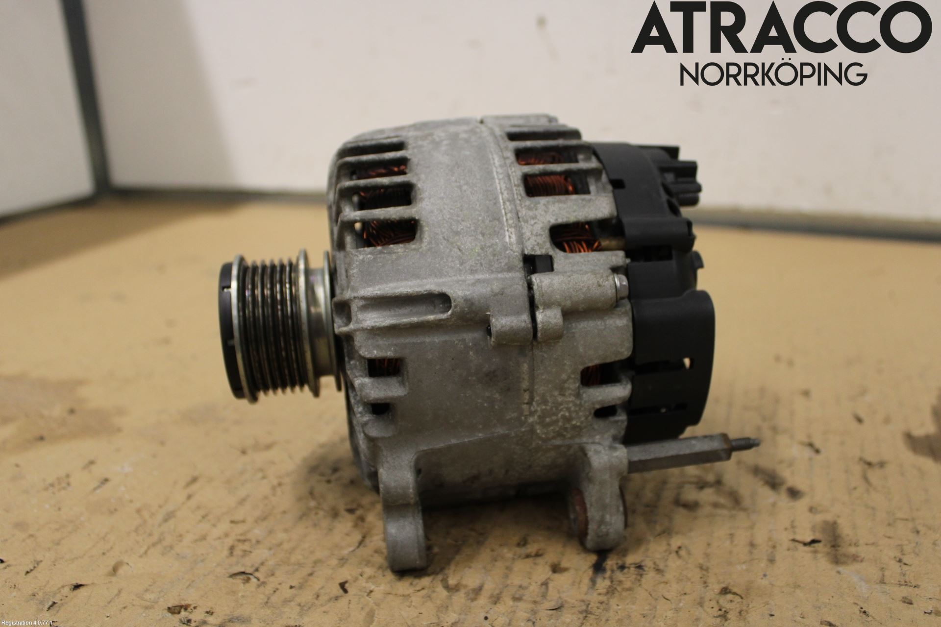 Volkswagen VW GOLF VI 09-13 Dynamo