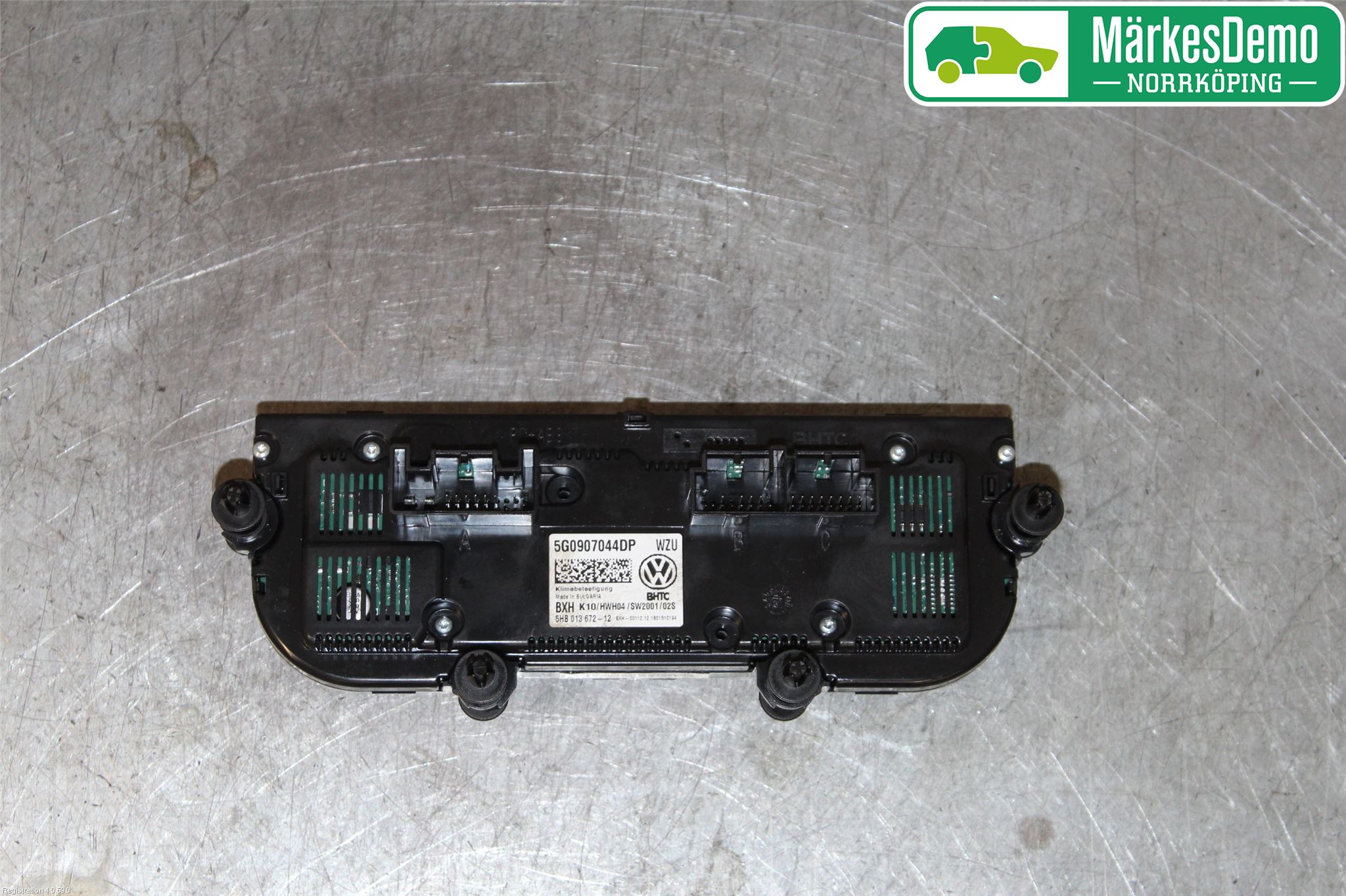 Volkswagen VW PASSAT 15-19 Varmeapparat Panel(Regulering)