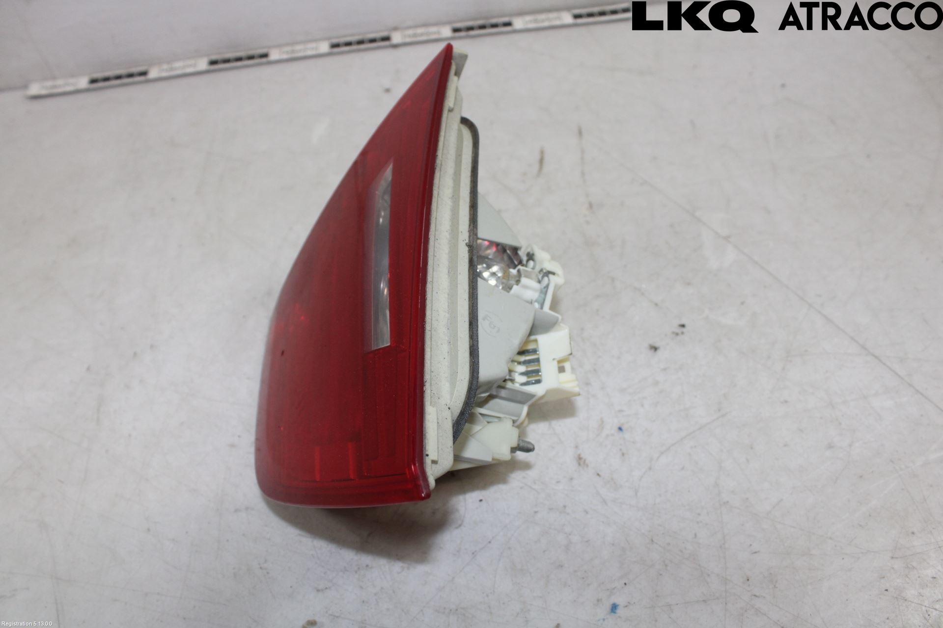 BMW 3 E90/91 SED/TOU 05-12 Baklykt Venstre  På Luke(Indre