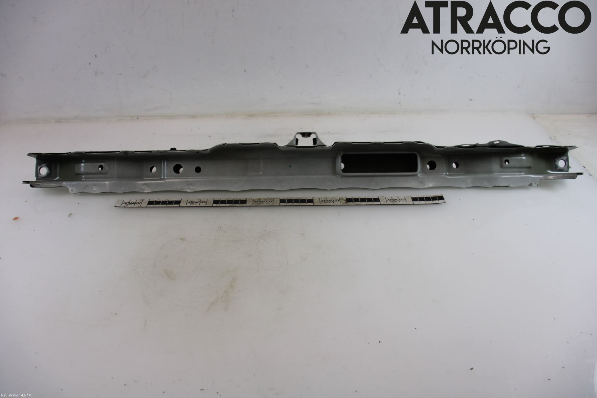 Toyota RAV4 13-18 Frontplate Øvre