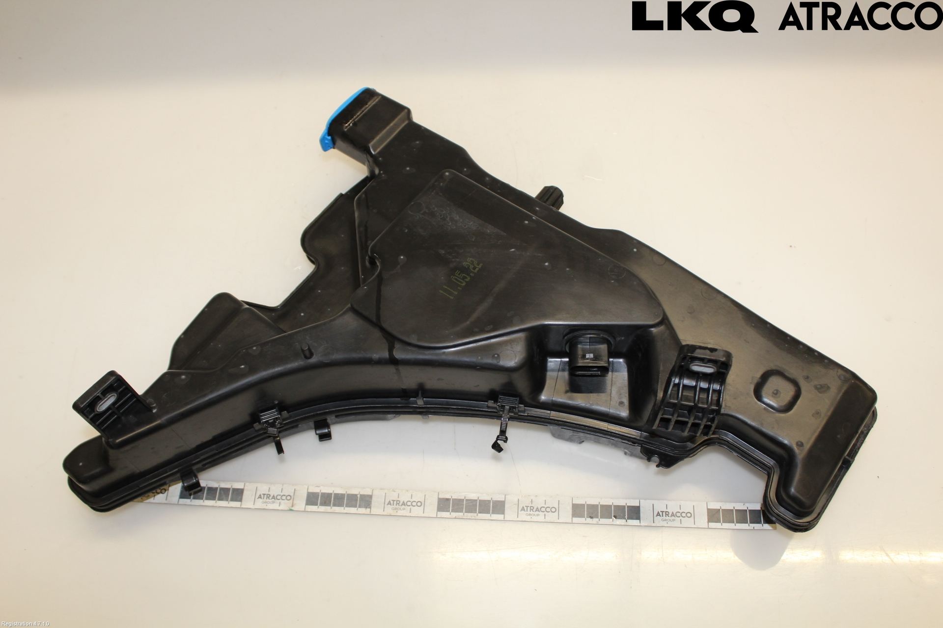 Audi A4/S4 B9 20- Spylerbeholder Frontrute-Lykte