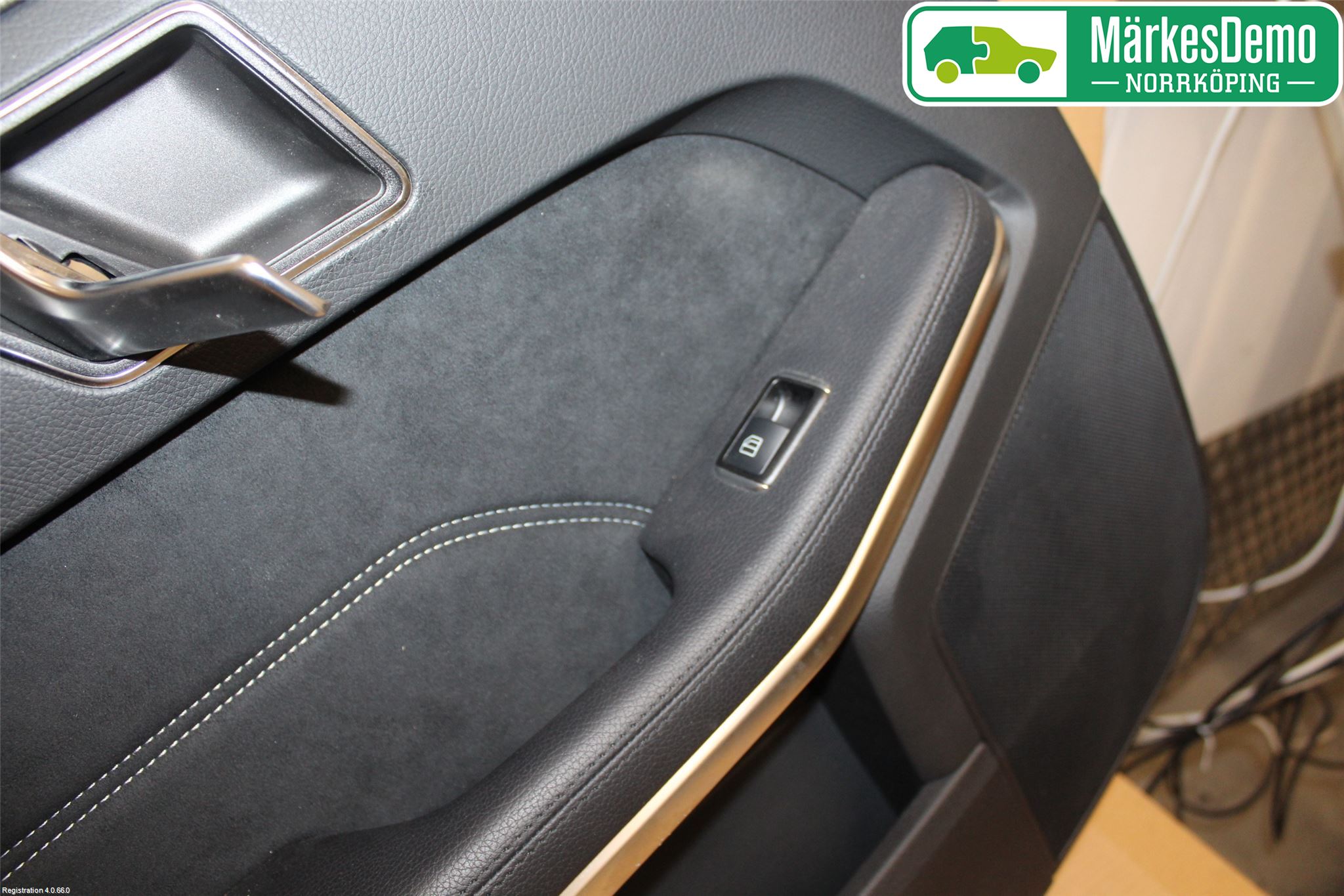 Mercedes-Benz MB E-KLASS (W212) 09-16 Innr Dørtrekk Venstre
