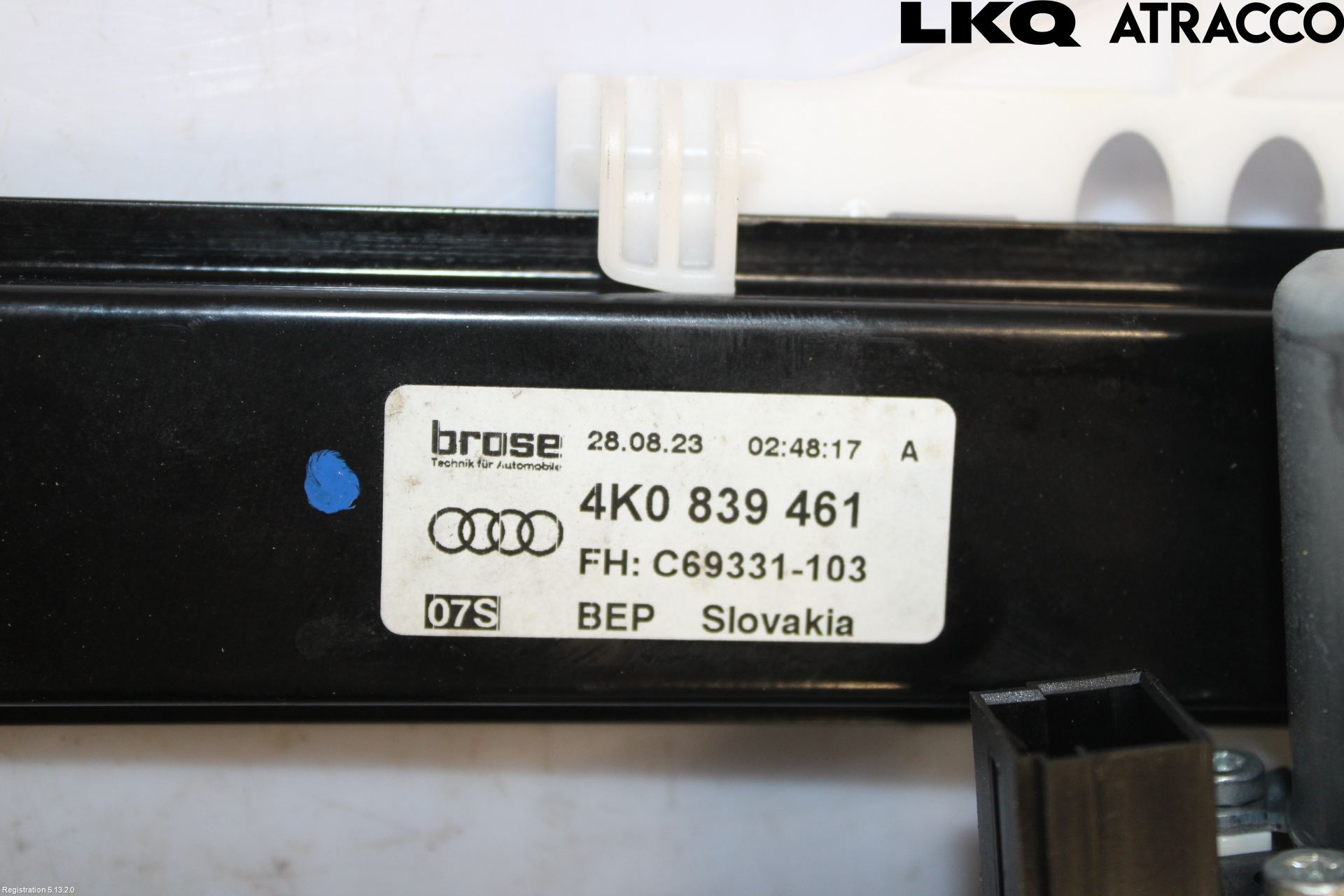 Audi A6 F2/C8 19- Vindusheis El Komp
