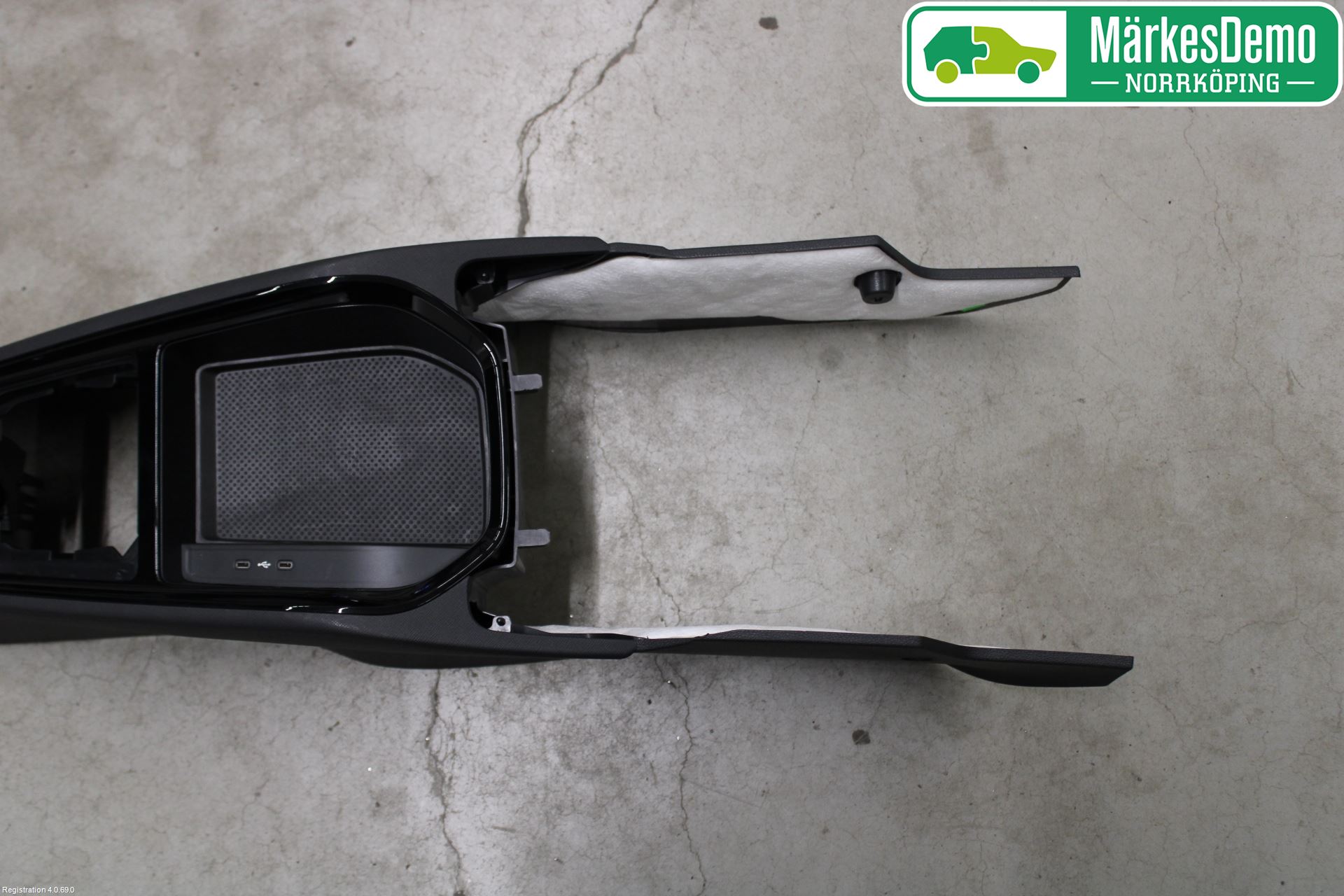 Skoda KAMIQ 20- Instrumentkonsoll Midt