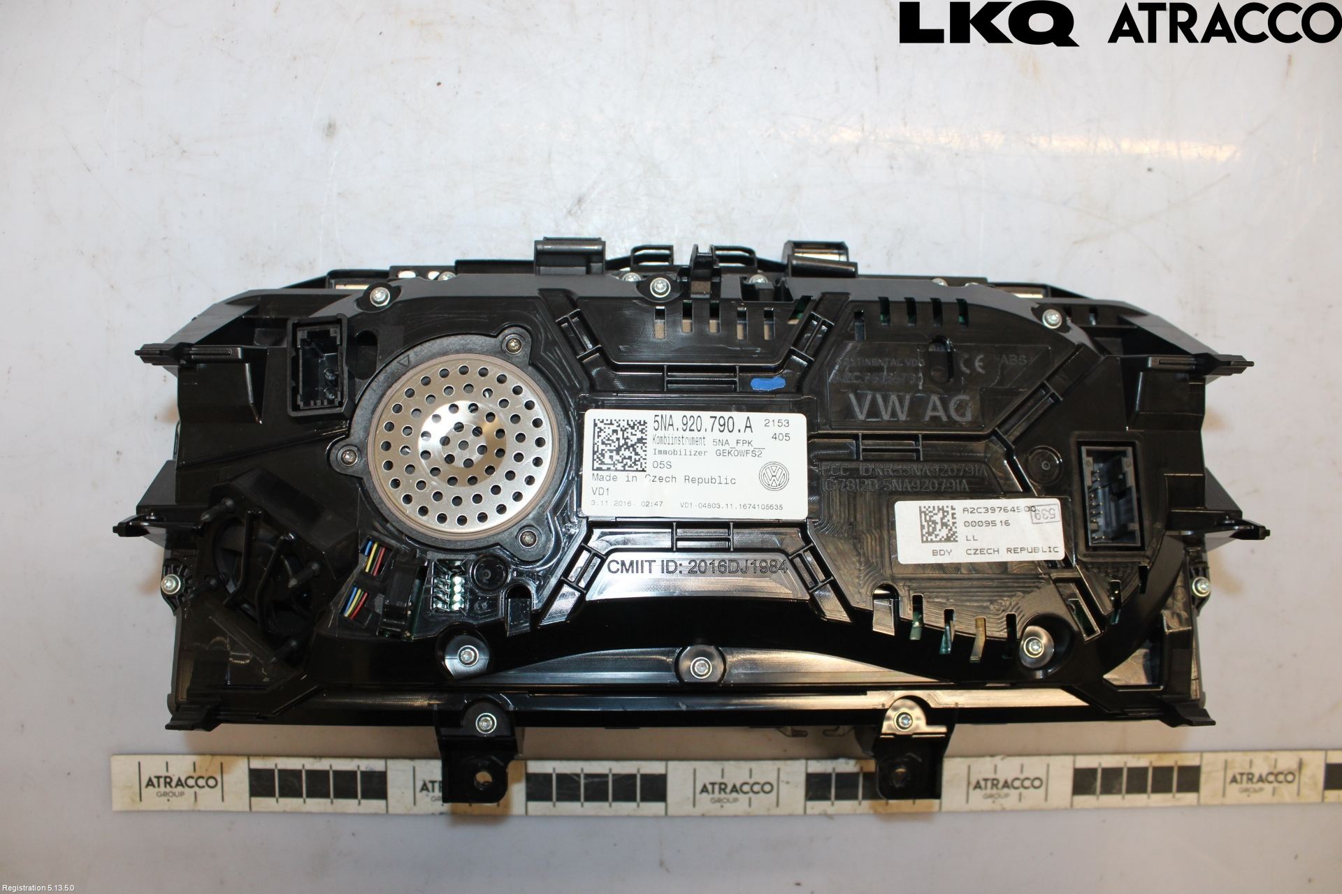 Volkswagen VW TIGUAN 16-24 Instr Kombinert