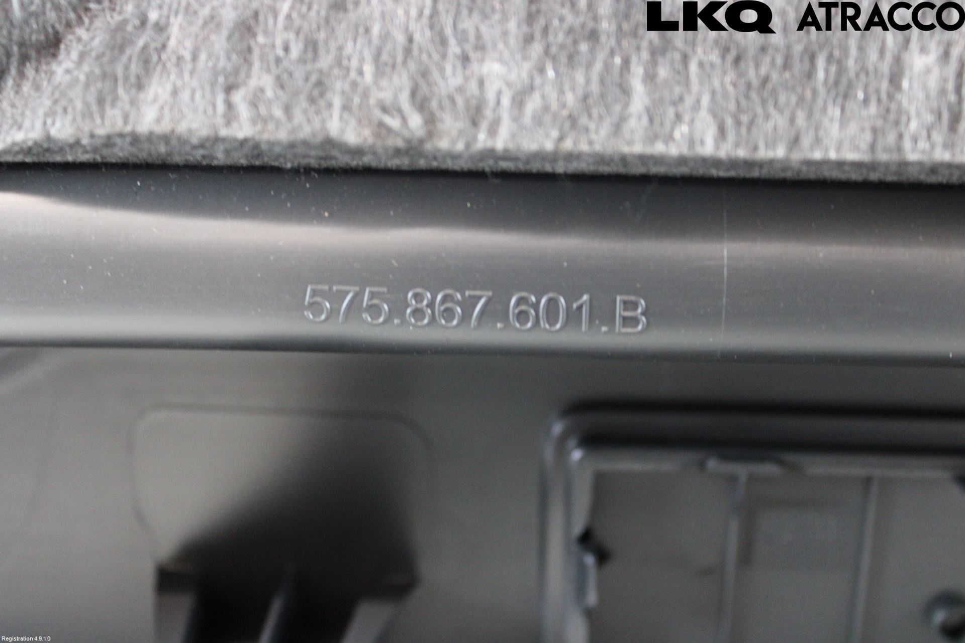 Seat ATECA 16->> Innr Bakluketrekk