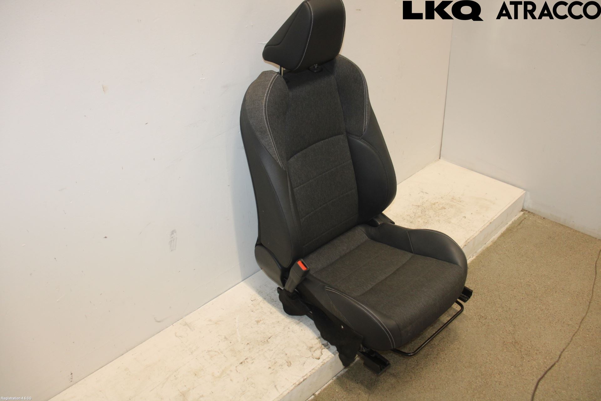 Toyota COROLLA 19- Innr Sete Foran Venstre
