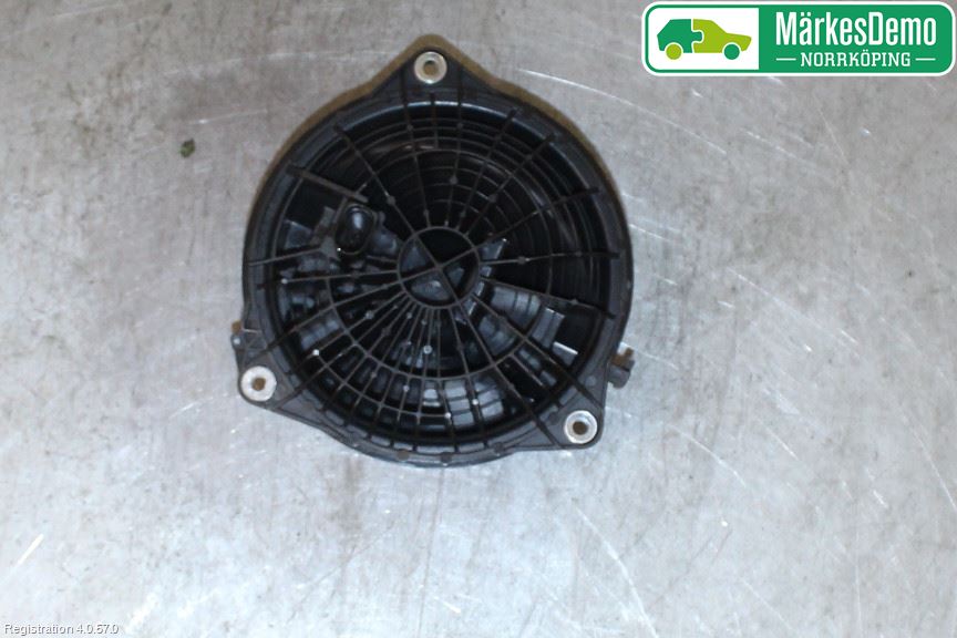 Volkswagen VW POLO 10-17 Bakluke Handtak Ytre