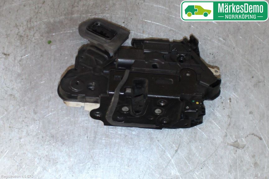 Volkswagen VW CADDY 16-20 Dørlås - Låsekasse