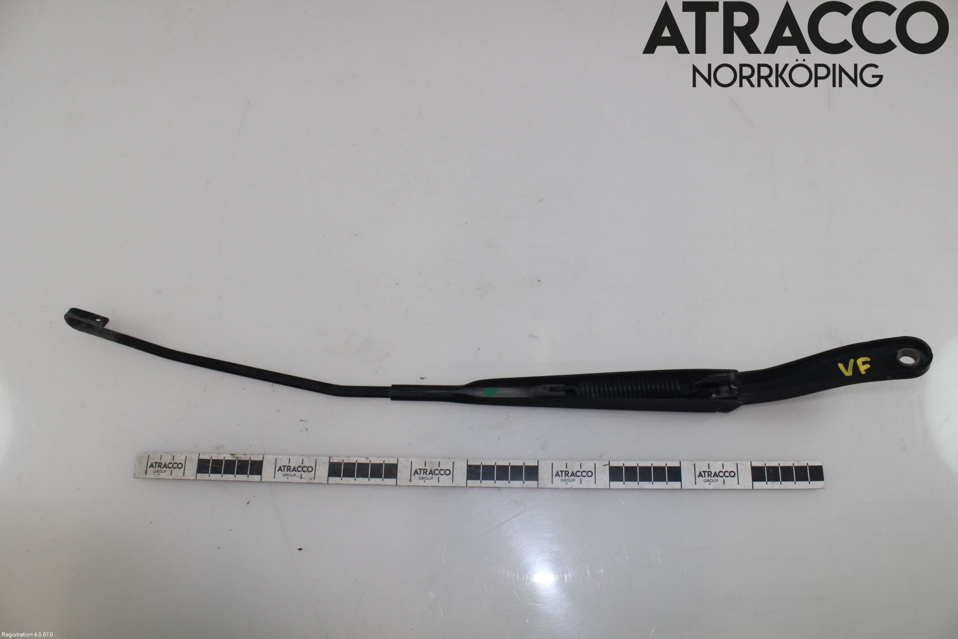 Nissan NV400 12-24 Viskerarm-Armer Frontrute