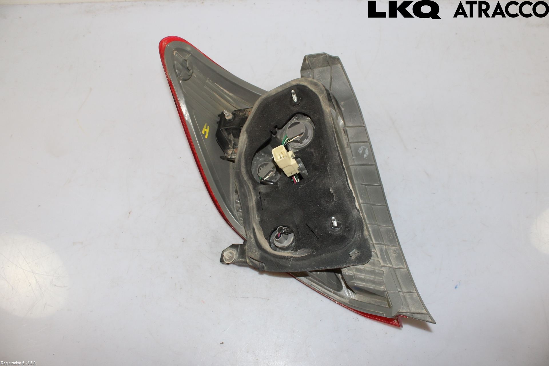Toyota YARIS XP130 12-14 Baklykt Høyre