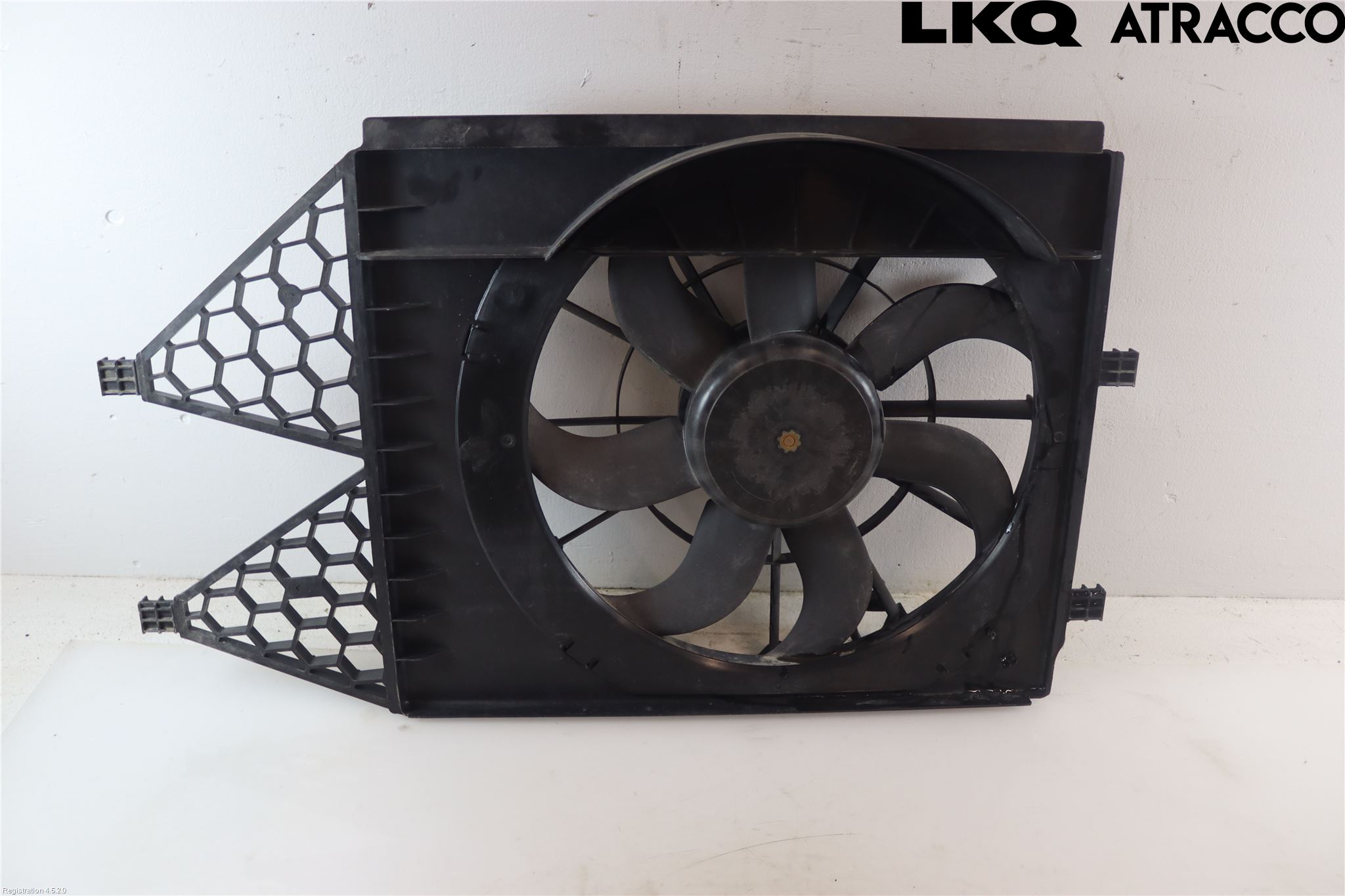 Volkswagen VW POLO 10-17 Kjølevifte Elektrisk