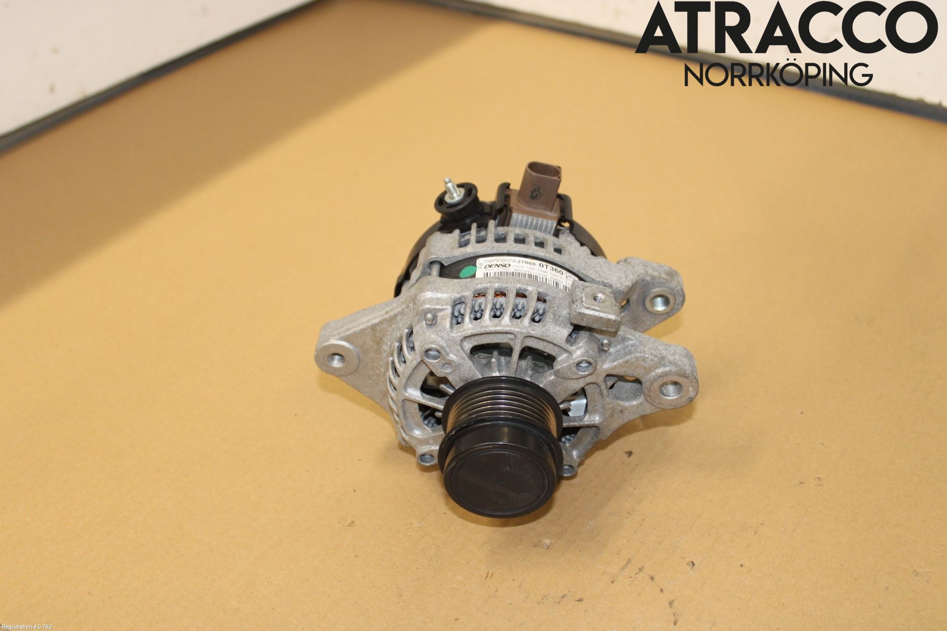 Toyota AVENSIS 16-18 Dynamo