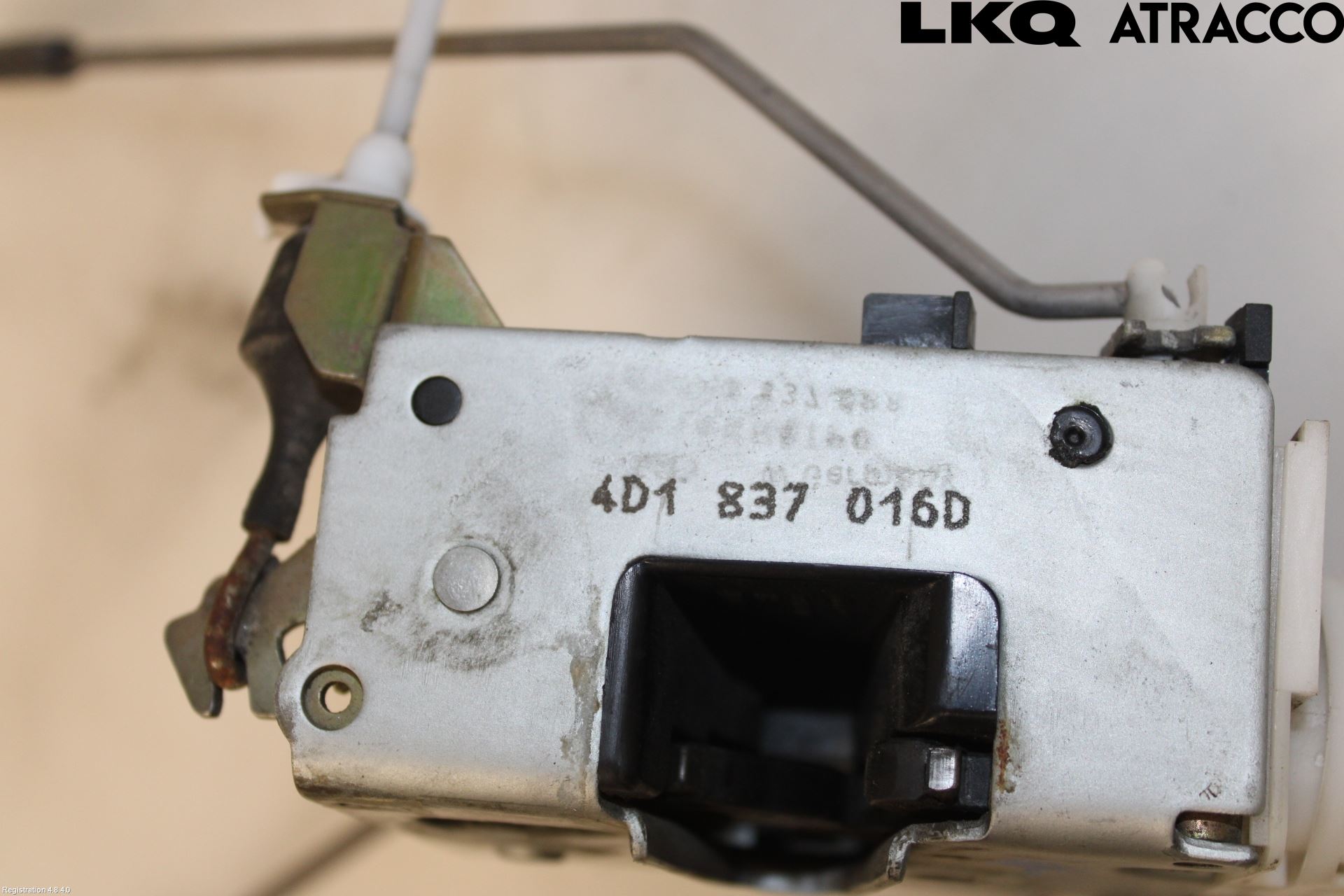 Audi A8/S8 4D 94-02 Dørlås - Låsekasse