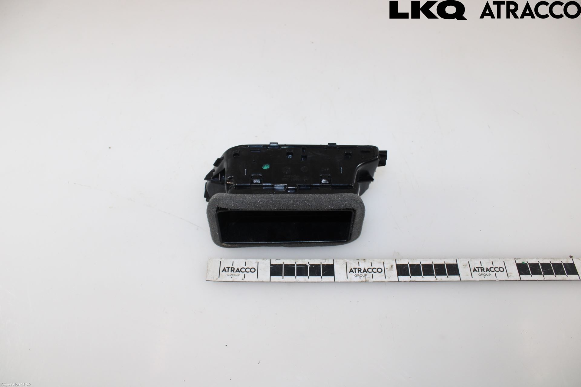 Volkswagen VW CADDY 21- Dashbord Kanal - Dyse