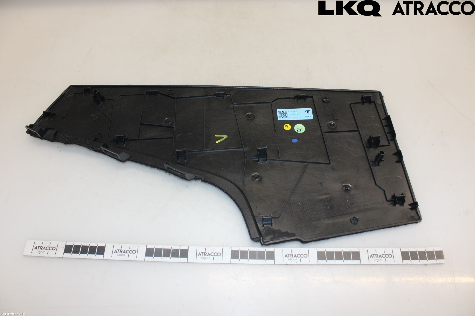 Tesla MODEL 3 17- Innr Dekor Instrbord