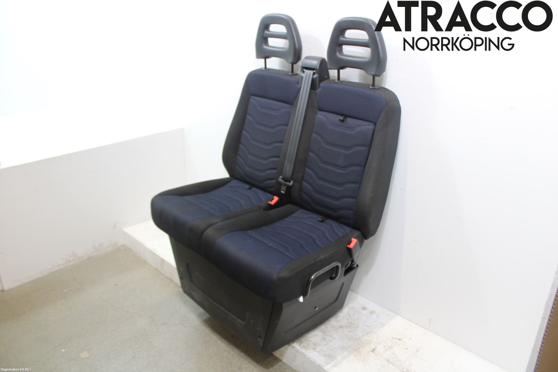Iveco DAILY 14->> Innr Sete Foran Høyre
