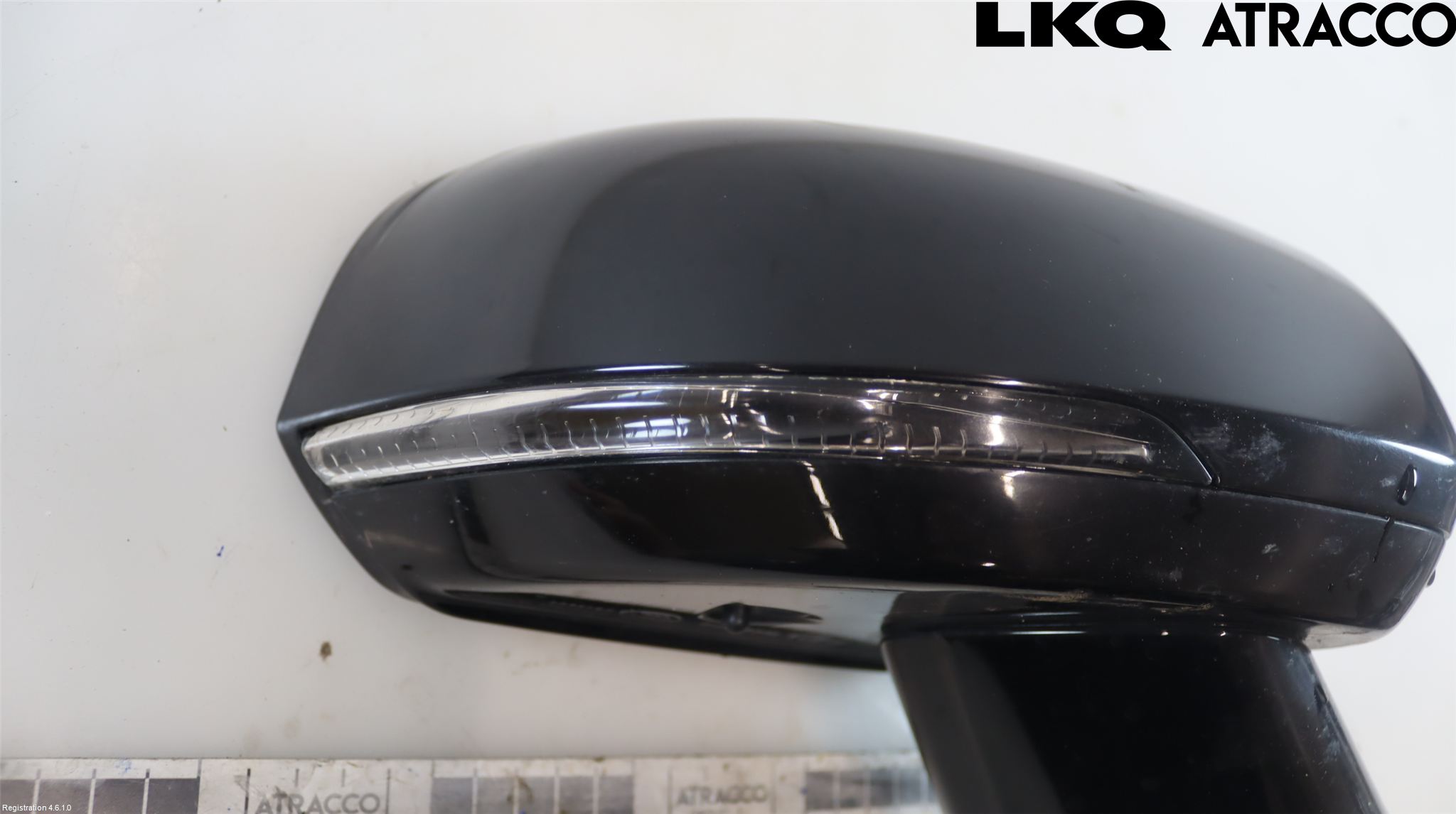 Volvo V90 17->> Speil H M-El Justering