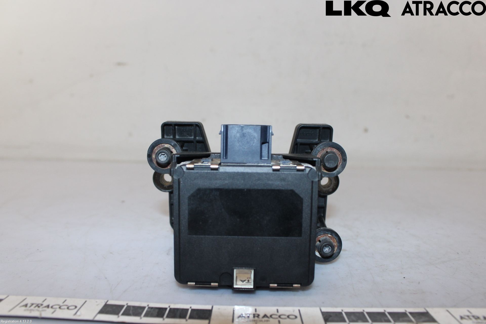 Volkswagen VW PASSAT 15-19 Sensor Kollisjonsbeskyttelse