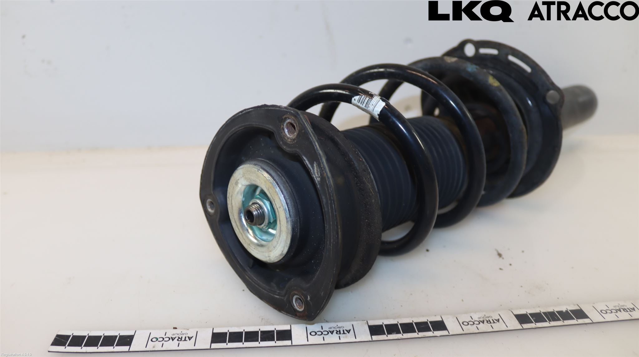 Volkswagen VW PASSAT 15-19 Fjærbein Foran Høyre