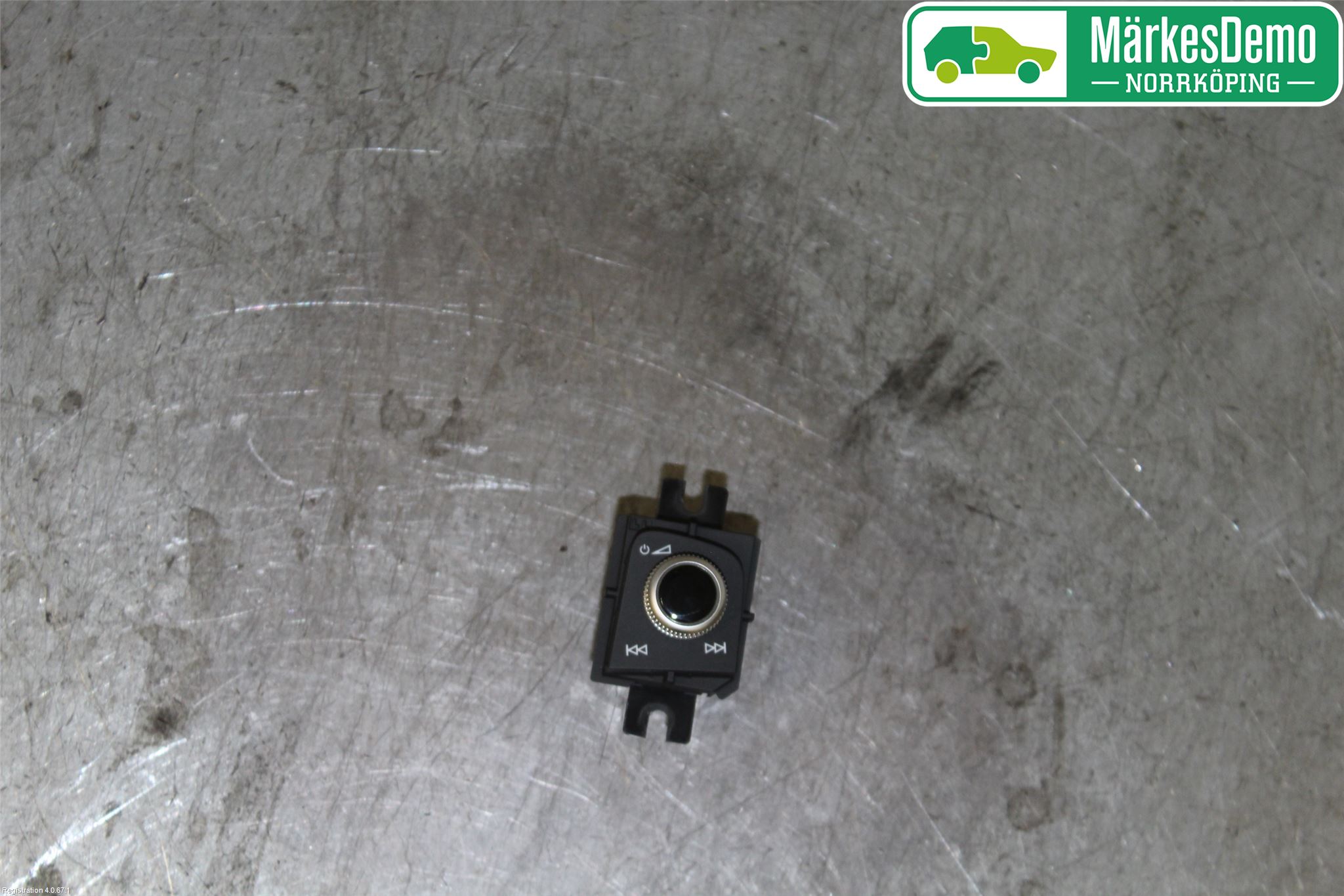 Audi A4/S4 B9 16-19 Bryter Fader Høytalere