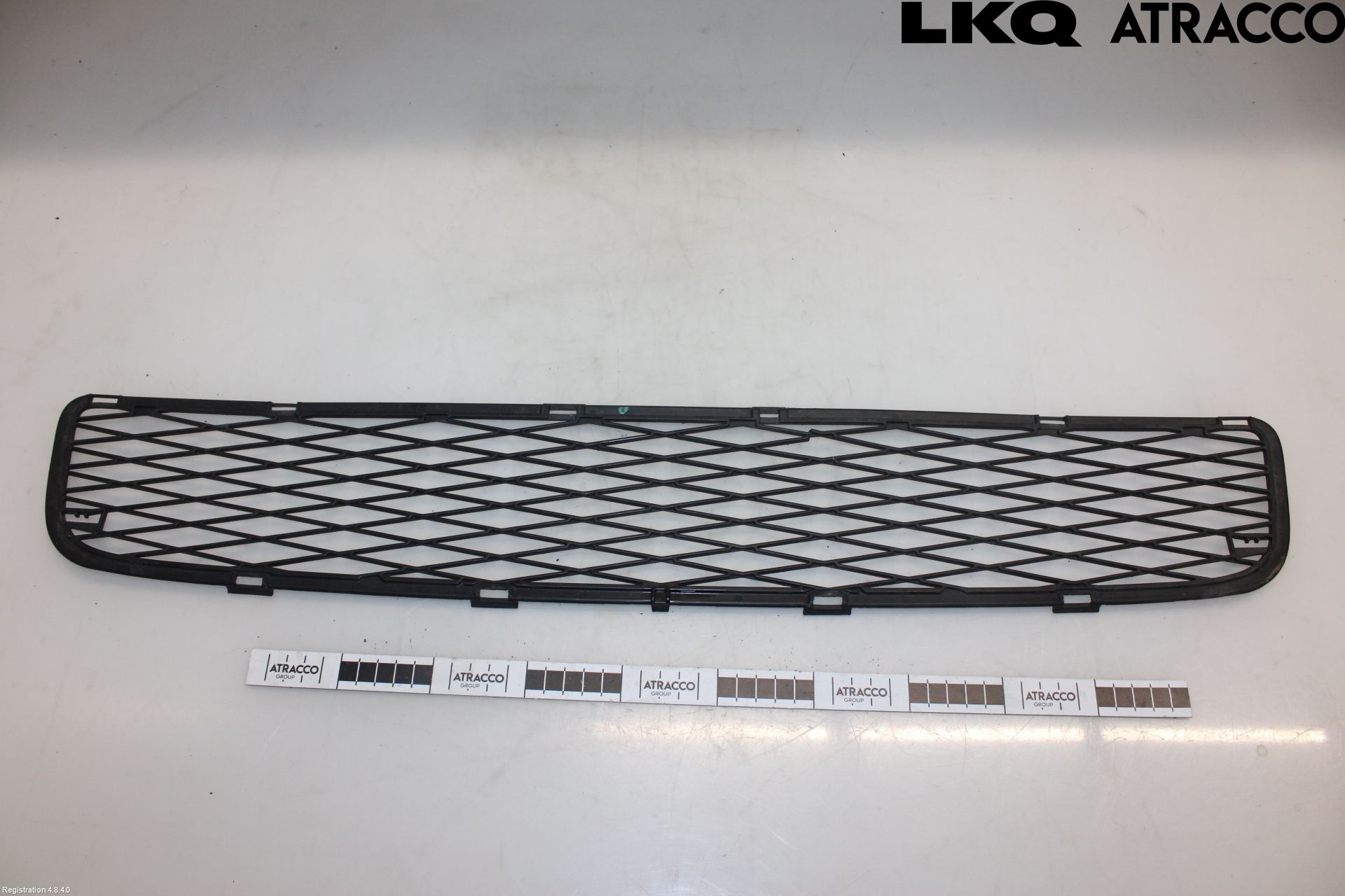 Toyota YARIS XP90 06-11 Grilldel Midt